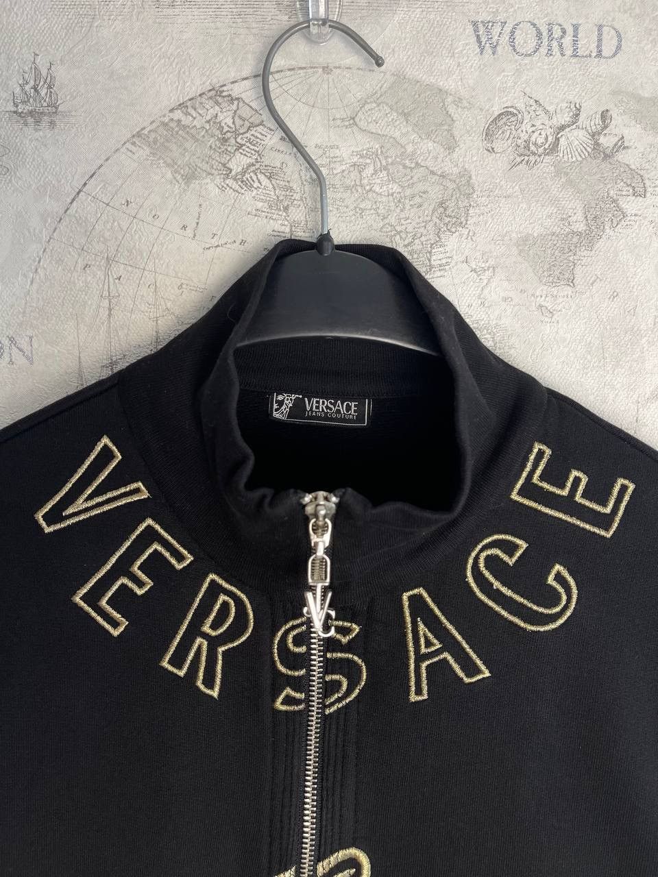 Vintage VINTAGE VERSACE ZIP HOODIE 90s BIG LOGO Size US M / EU 48-50 / 2 - 4 Thumbnail