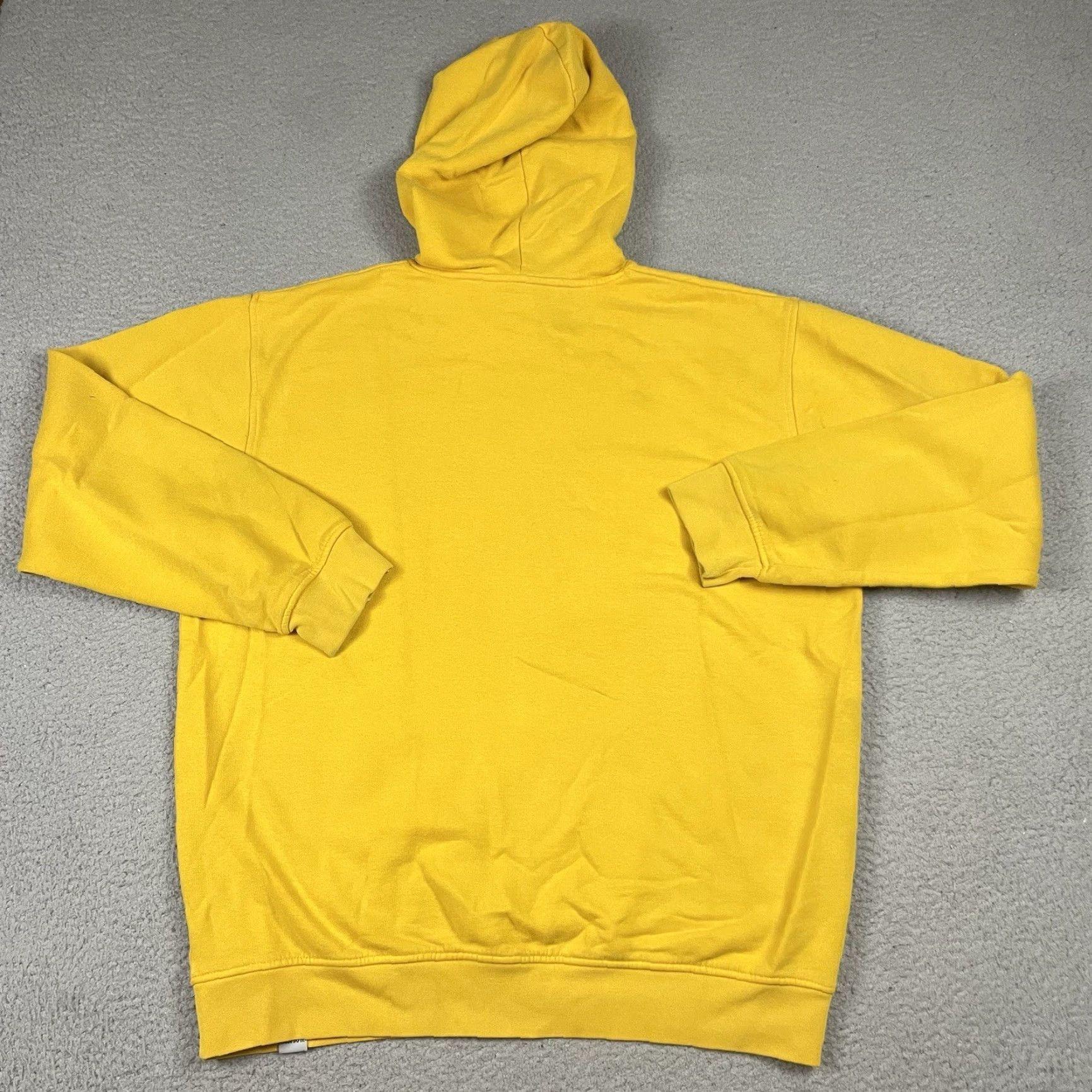 Nike VINTAGE Nike Hoodie Adult XL Yellow Embroidered Swoosh 90s Sweatshirt Pullover Mens Size US XL / EU 56 / 4 - 6 Thumbnail