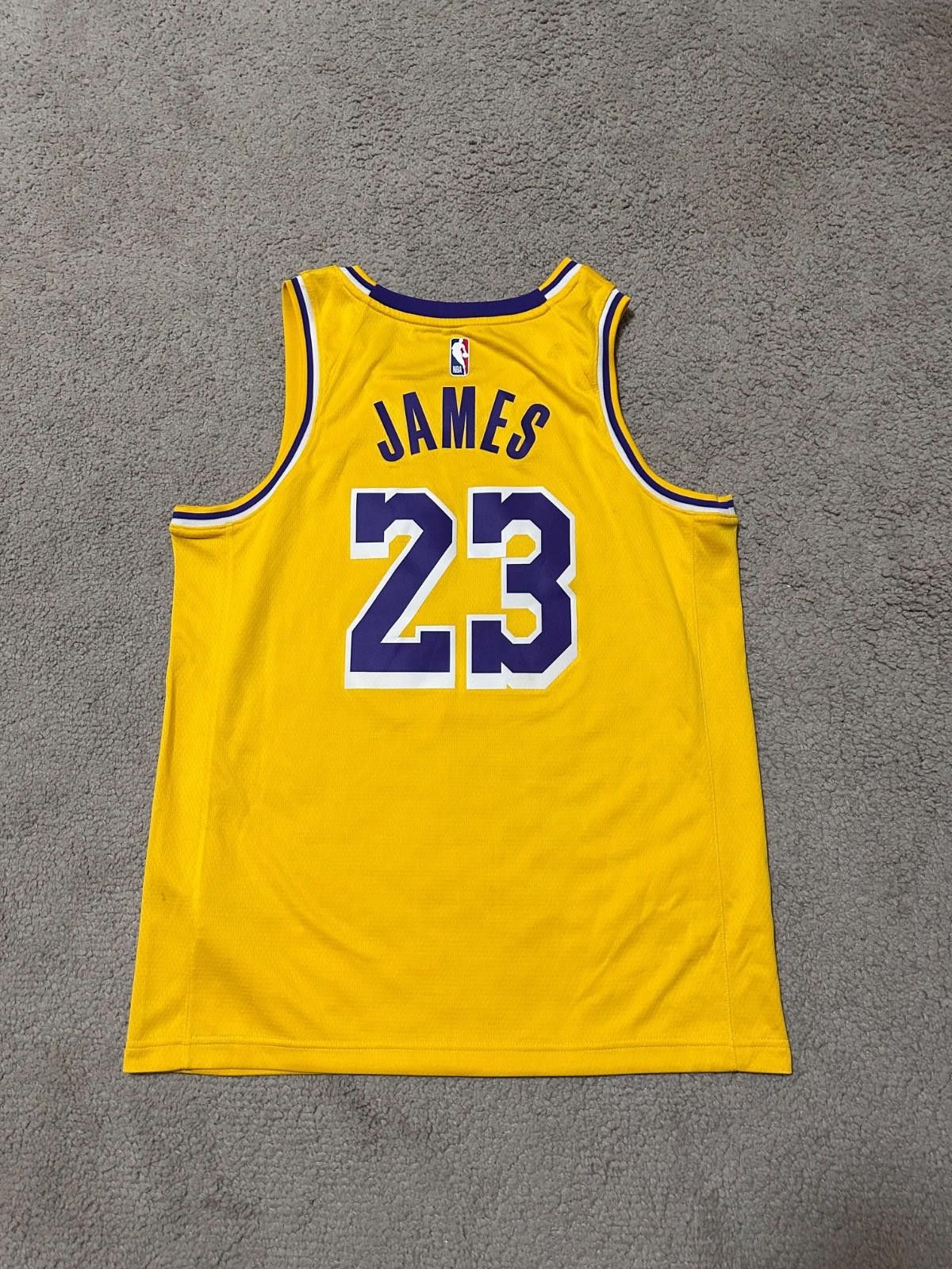 Nike Nike Swingman Los Angeles Lakers LeBron James #23 Jersey 48L Size US L / EU 52-54 / 3 - 7 Thumbnail