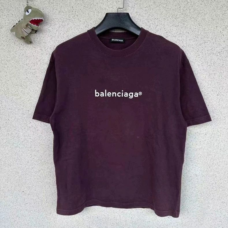 Balenciaga Balenciaga Purple mailbox short sleeves Size US S / EU 44-46 / 1 - 1 Thumbnail