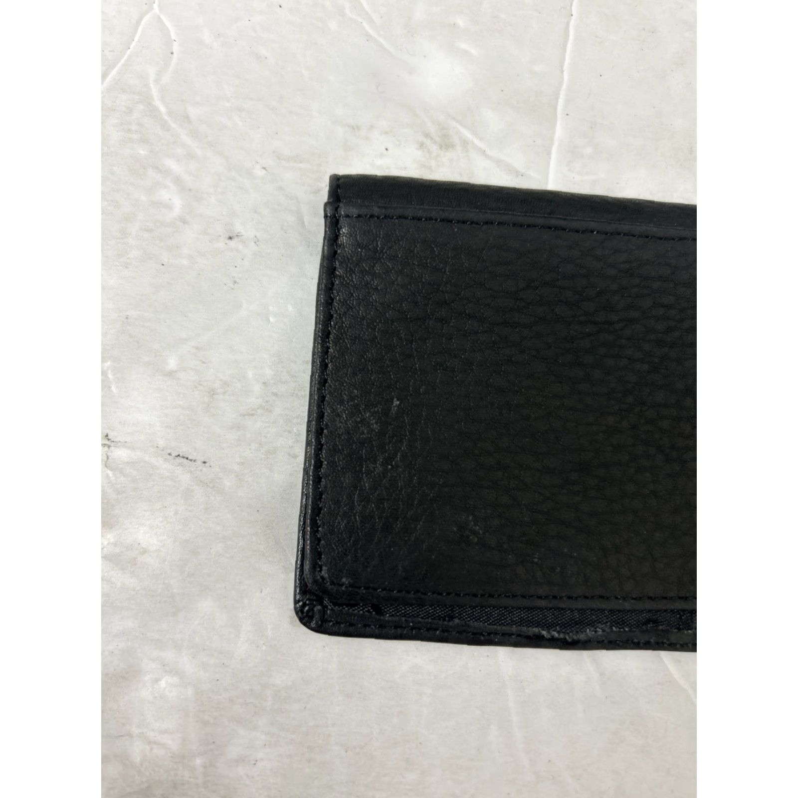 Fossil VINTAGE Fossil Pebbled Leather Black Bifold Thin Wallet 6.5x3.5 Size ONE SIZE - 7 Thumbnail