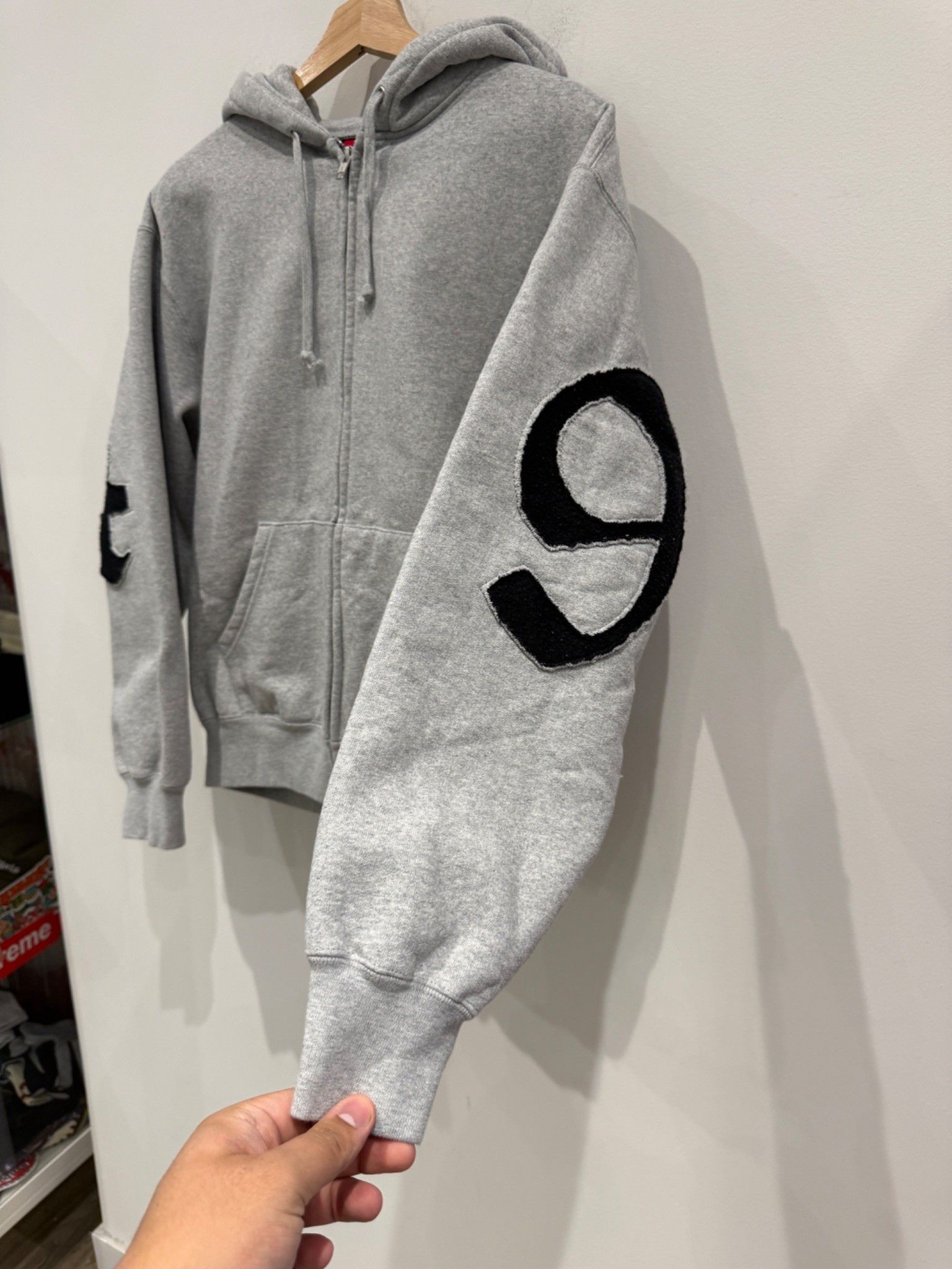 Supreme Supreme Cut Out Zip Up Hooded Sweatshirt Heather Grey Size US S / EU 44-46 / 1 - 2 Thumbnail