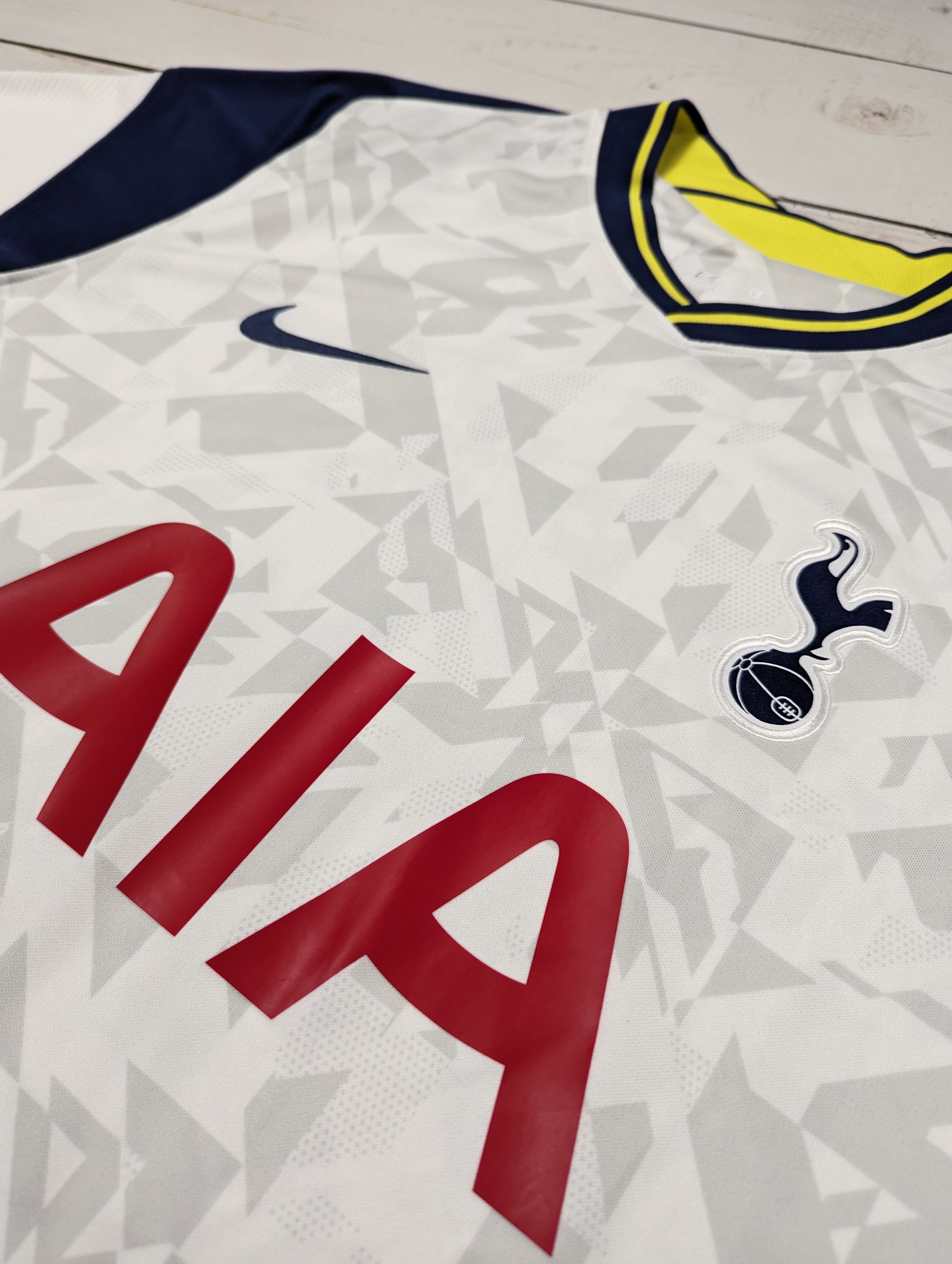Nike Tottenham Hotspur 2020 2021 home shirt jersey soccer kit Size US L / EU 52-54 / 3 - 5 Thumbnail
