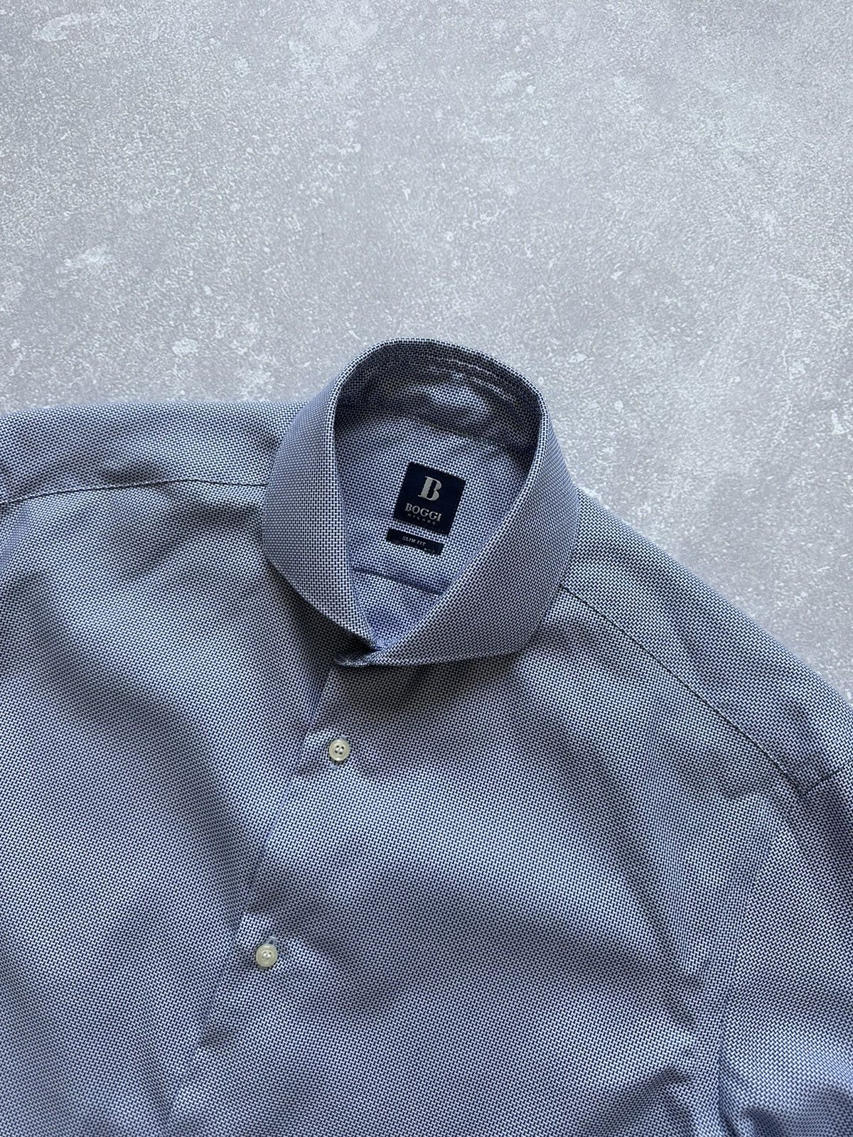 Boggi boggi milano shirt long sleeve slim fit size 40/15 blue Size US M / EU 48-50 / 2 - 3 Thumbnail