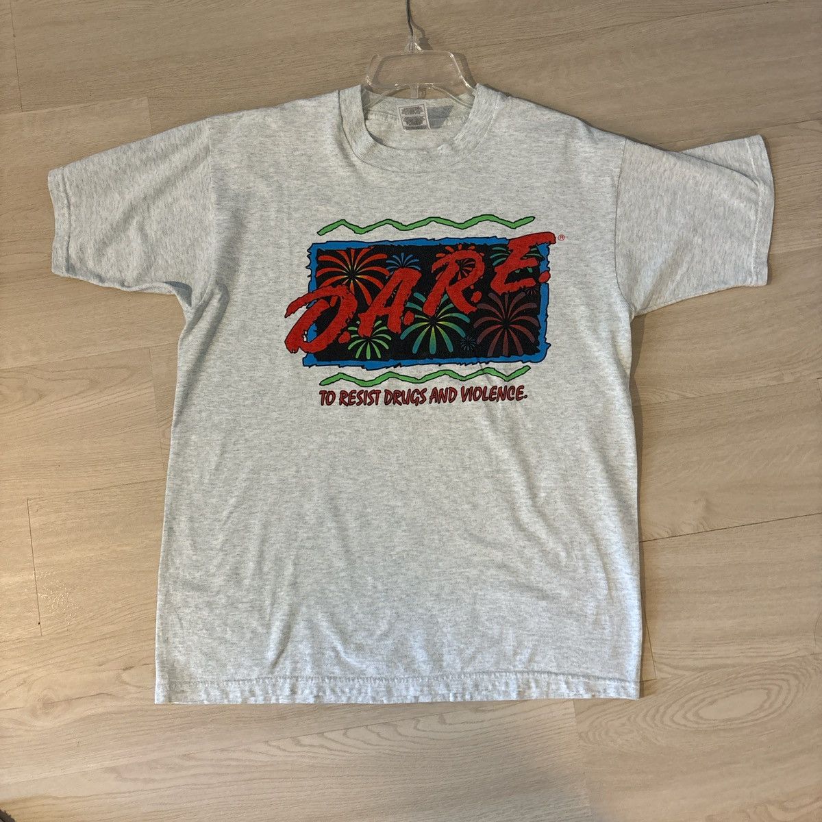 D.A.R.E RARE 1980’s D.A.R.E T-Shirt Size US L / EU 52-54 / 3 - 1 Thumbnail