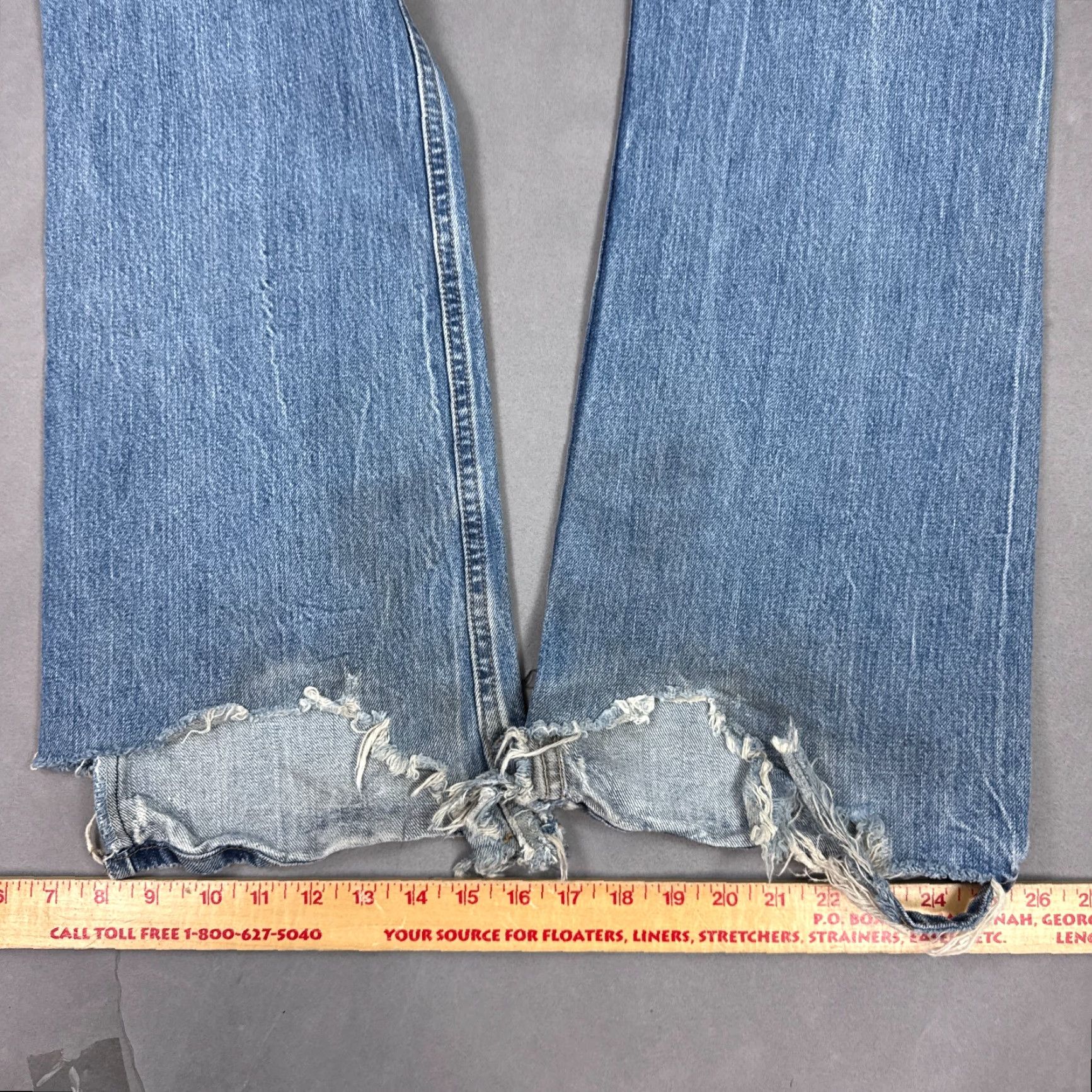 Levi's VINTAGE Levis Jeans Mens 34x34 Blue 527 Bootcut Western Destroyed Cowboy Size US 34 / EU 50 - 6 Thumbnail