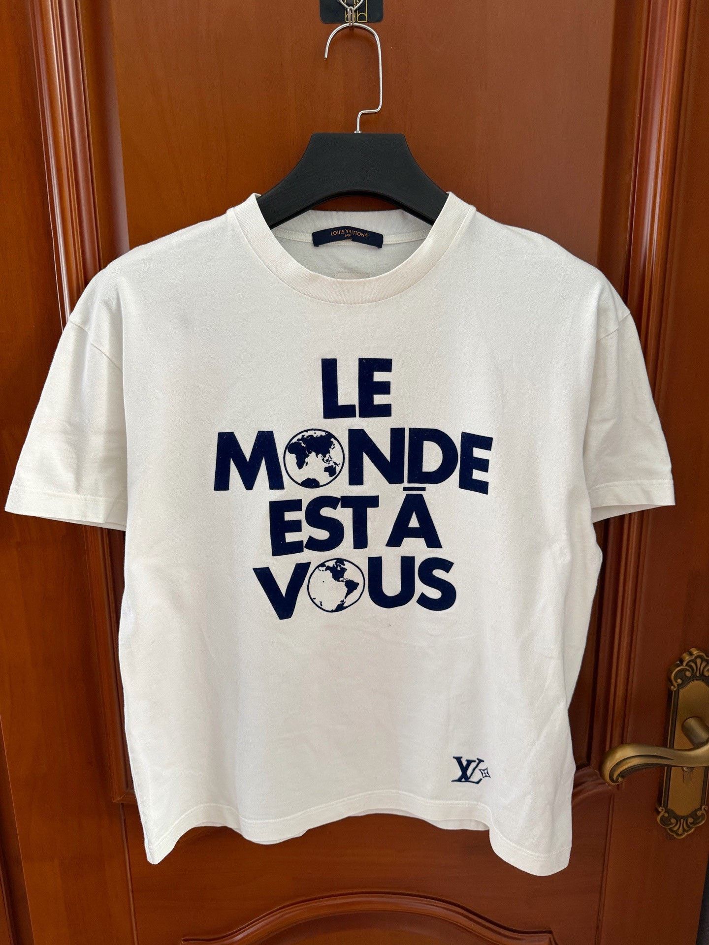 Louis Vuitton Louis Vuitton T-Shirt s Men Size US S / EU 44-46 / 1 - 1 Thumbnail