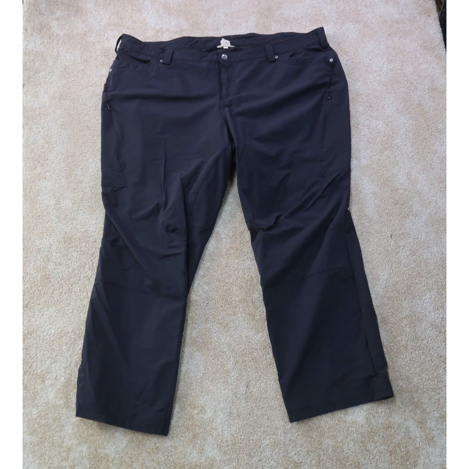 CO Duluth Trading Co Nylon Pants Jeans Straight Leg Women's 26W Black 30 In Inseam 46x30 Cargo Pockets Plus Size Size 32" / US 10 / IT 46 - 2 Thumbnail