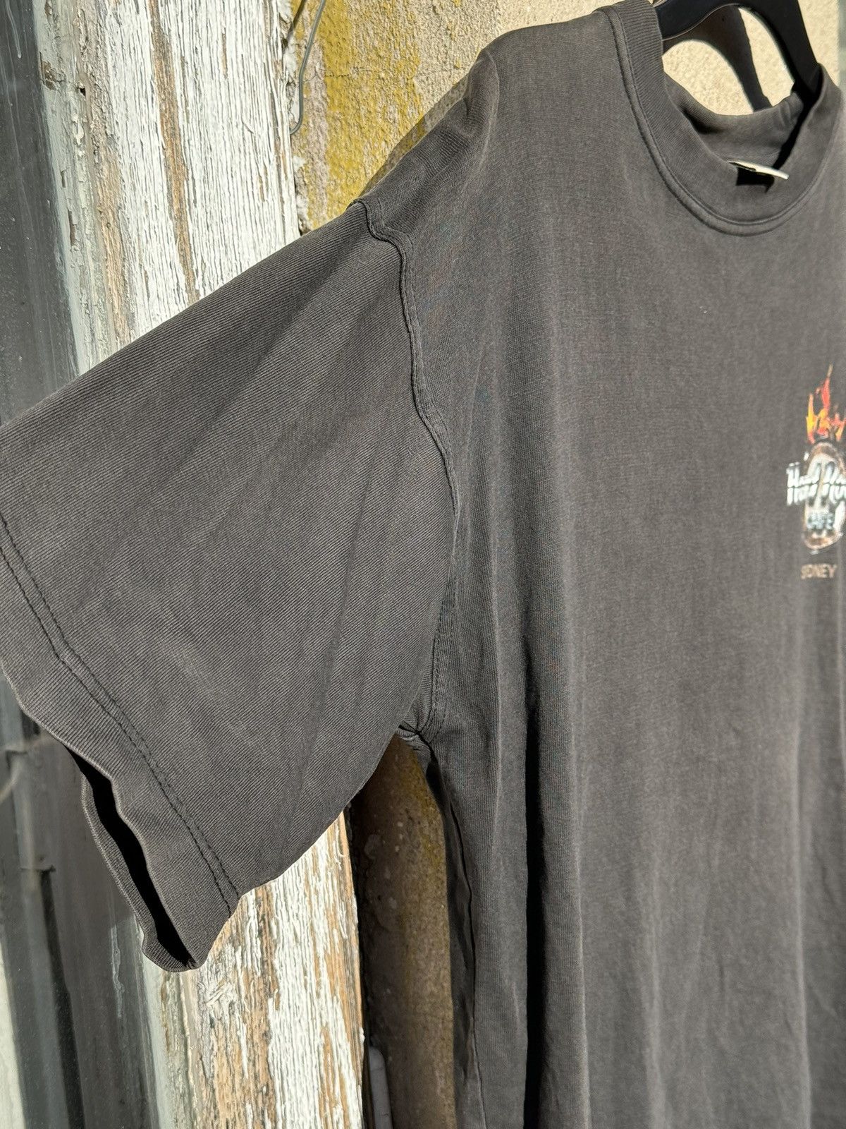 Band Tees × Hard Rock Cafe × Vintage Vintage hard rock cafe sydney washed tshirt Size US XL / EU 56 / 4 - 7 Thumbnail