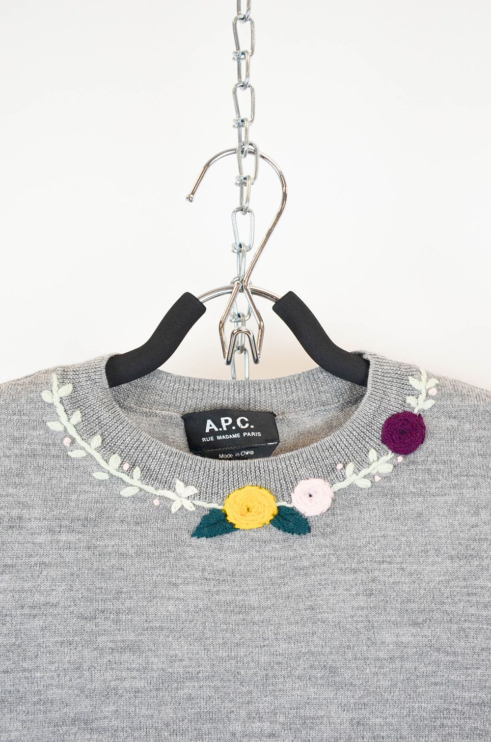 A.P.C. A.P.C. Arpese Wool Flower Embroidery Knit Pullover - S Size S / US 4 / IT 40 - 4 Thumbnail