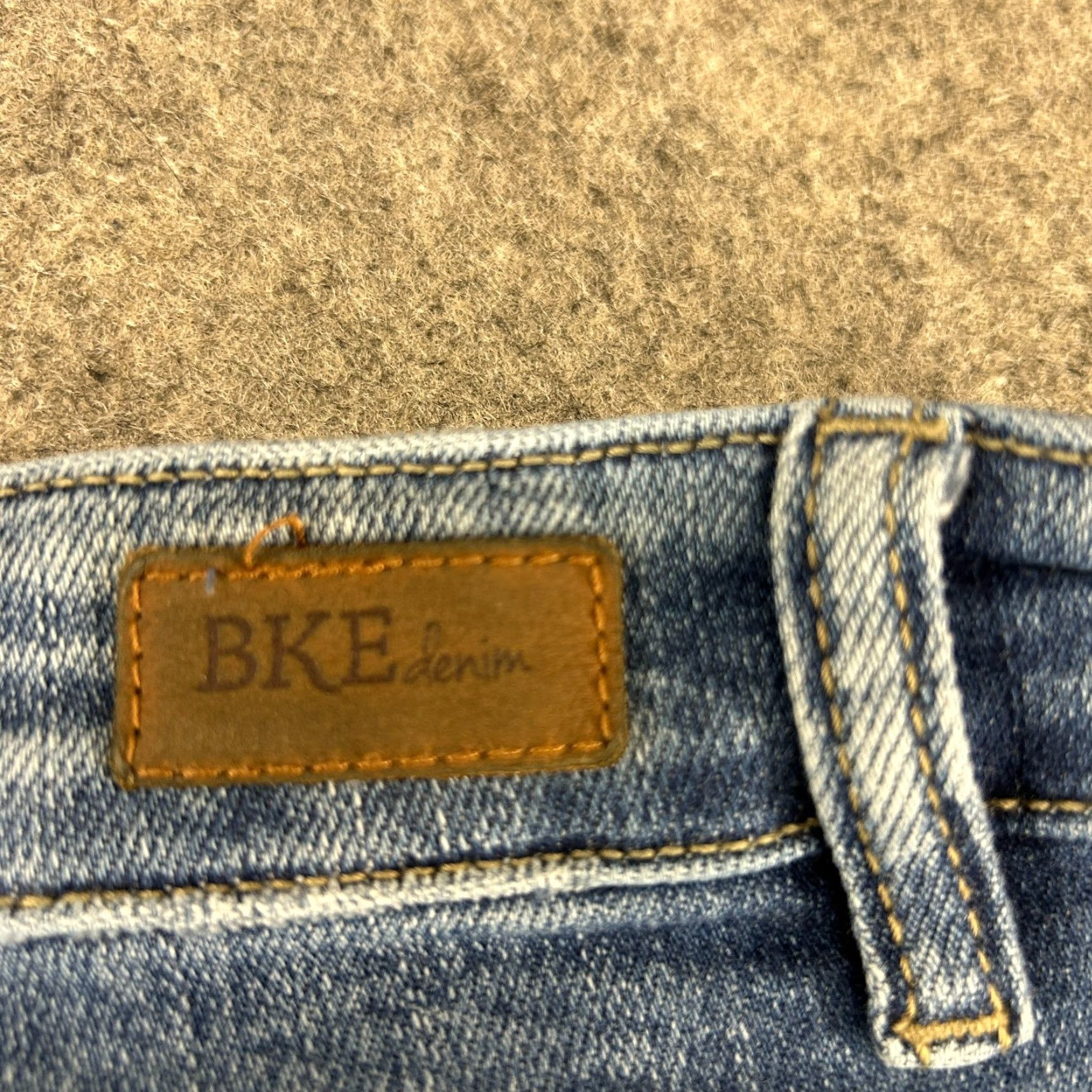 Vintage BKE Payton Jeans Jeans Bootcut Womens 32x31.5 Blue Medium Wash Distressed 90s Buckle Bke Regular Mens? Size 24" / US 00 / IT 34 - 3 Thumbnail
