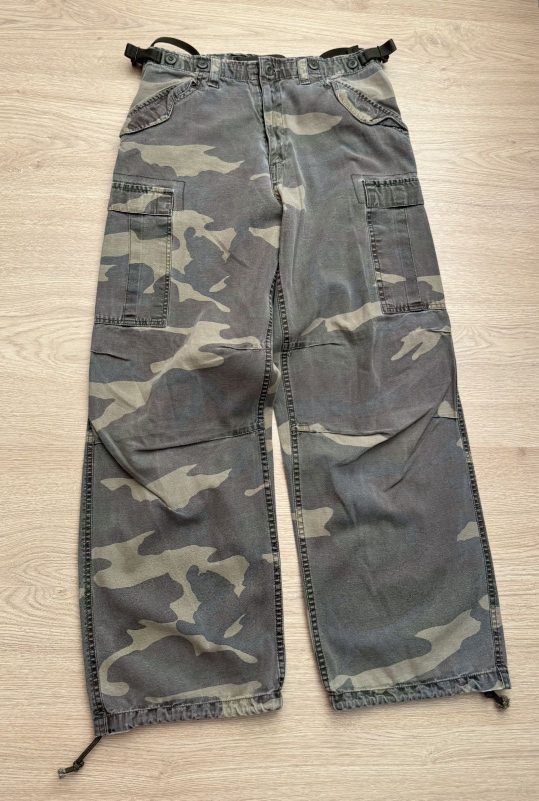 H&M Vintage 00s H&M y2k Japanese Baggy Camo Military Cargo Pants Size US 32 / EU 48 - 1 Thumbnail