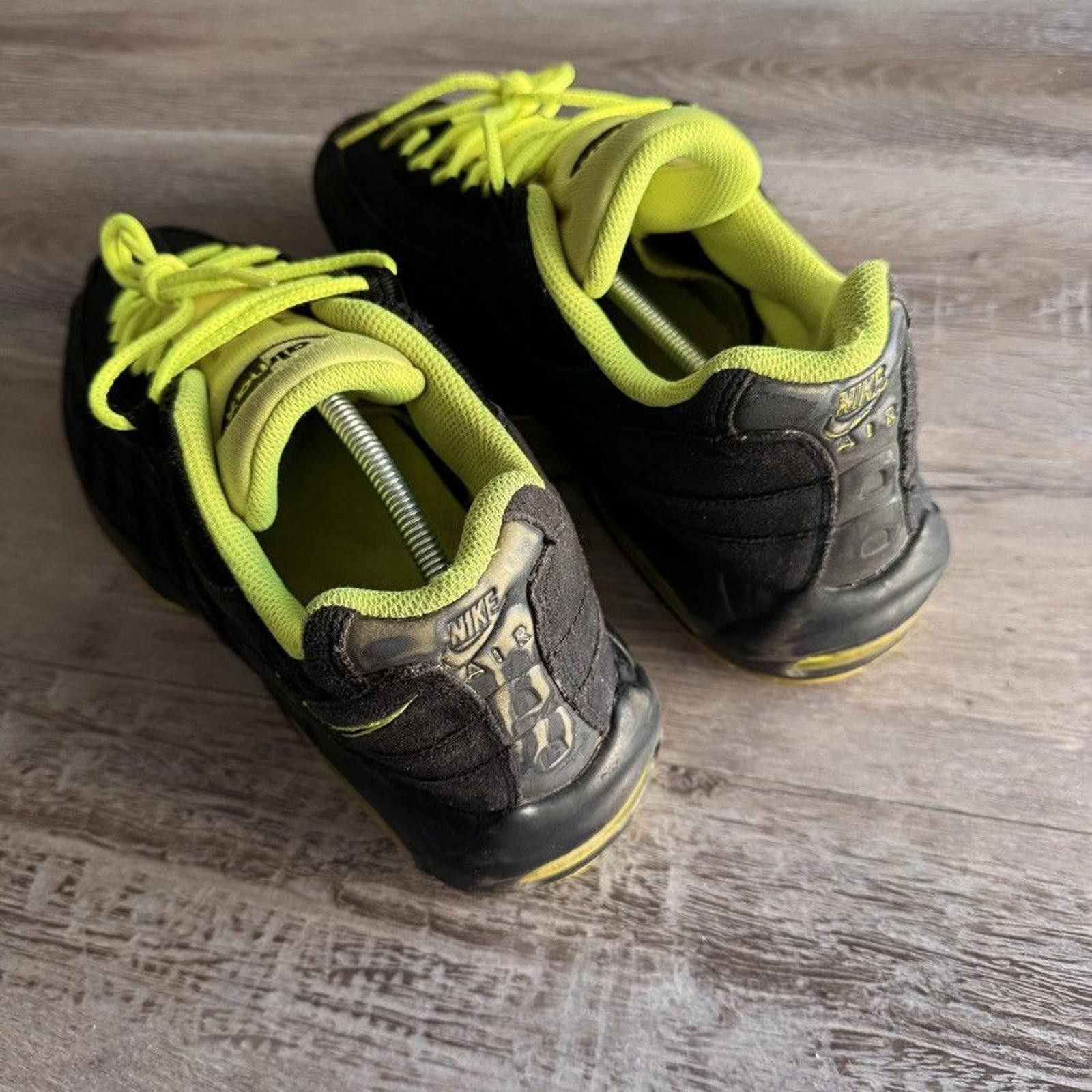 Nike NIKE • Air Max '95 "2012 Black Volt" (13M) Size US 13 / EU 46 - 8 Thumbnail