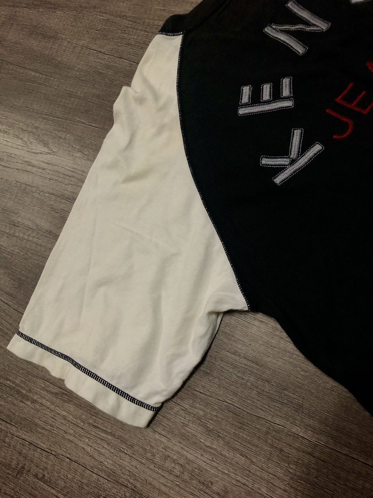Designer × Japanese Brand × Kenzo Vintage Kenzo Jeans Tee Shirt Size US M / EU 48-50 / 2 - 7 Thumbnail