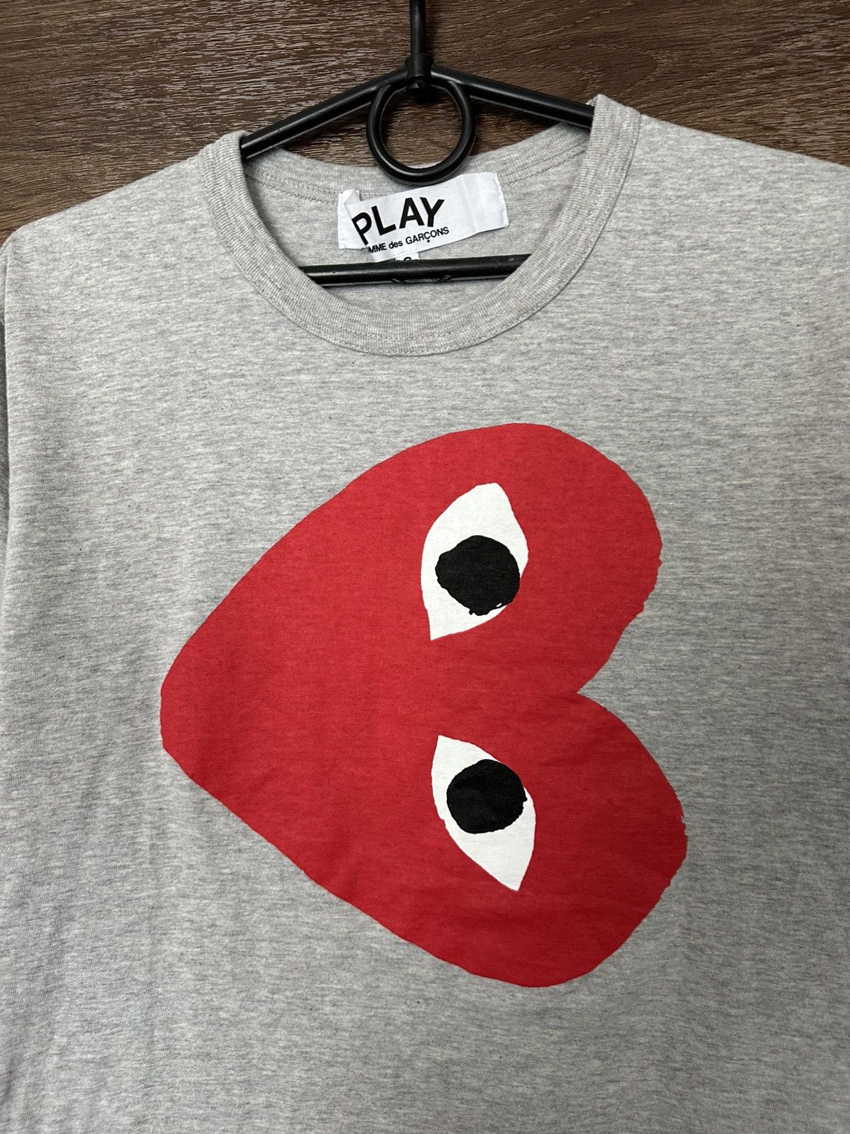 Comme des Garcons PLAY Comme Des Garcons PLAY CDG Heart Logo T-Shirt Size US S / EU 44-46 / 1 - 5 Thumbnail