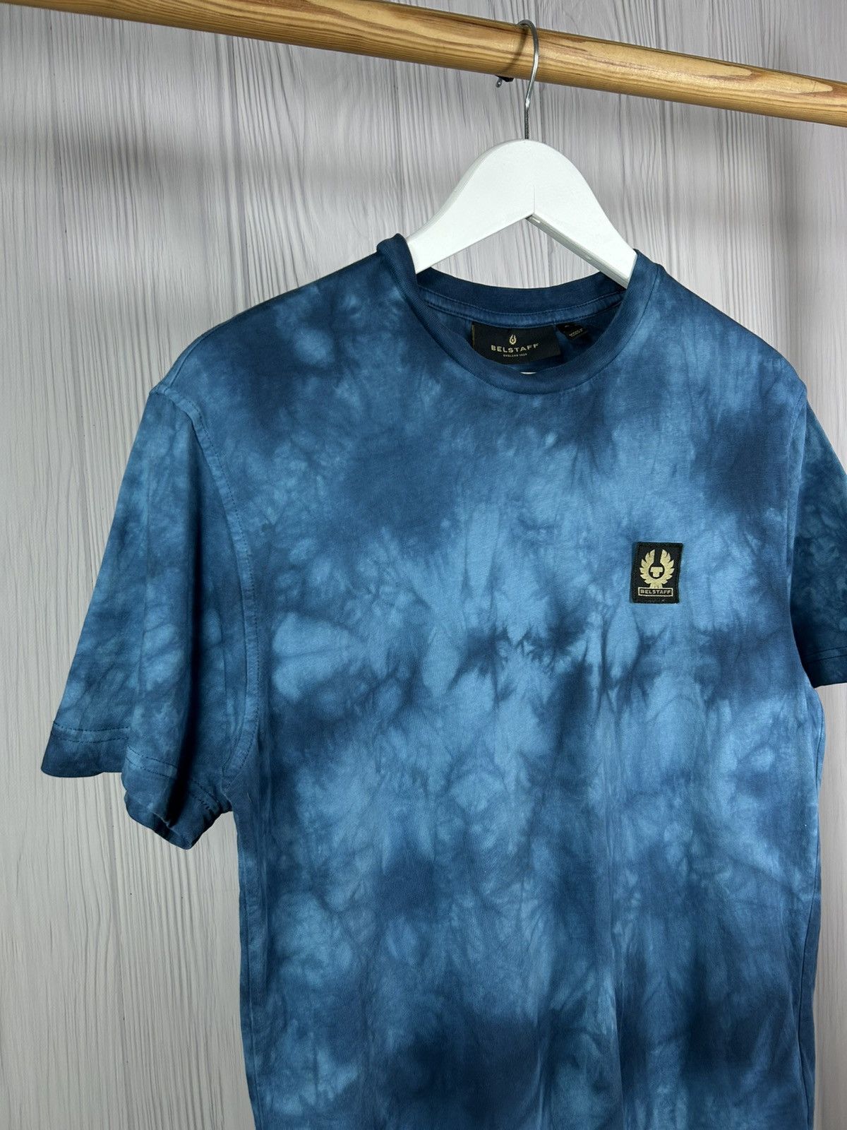 Belstaff Belstaff Men's Patch Logo Tie Dye T-Shirt in Ocean Blue S Size US S / EU 44-46 / 1 - 2 Thumbnail