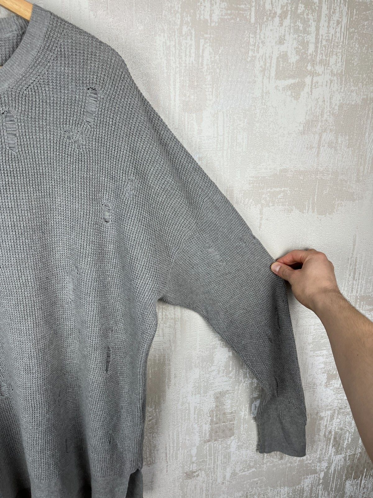 Allsaints AllSaints Forram Long Sleeve Distressed Sweater Oversized Size US L / EU 52-54 / 3 - 12 Thumbnail