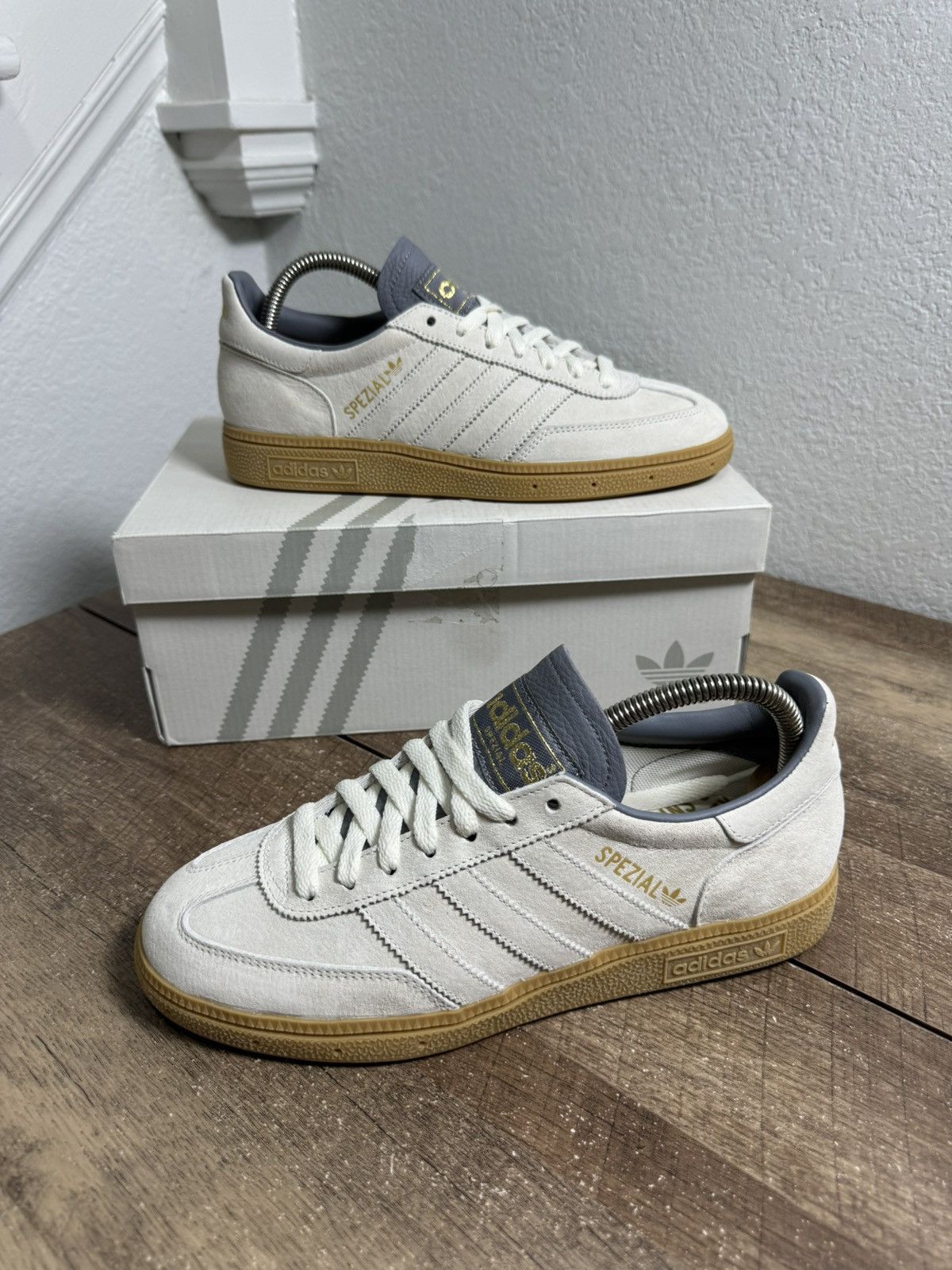 Adidas Adidas 75th Anniversary Handball Spezial Gray Womens 7.5 NEW Size US 7.5 / IT 37.5 - 2 Thumbnail