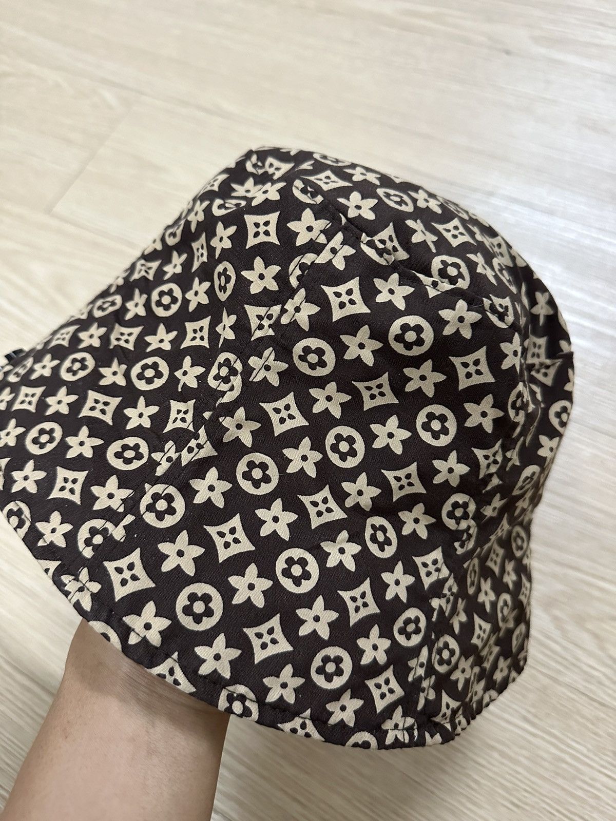 Beams Plus × Beauty Beast × Japanese Brand Rare Beams Parody Louis Vuitton Monogram Bucket Hat Size ONE SIZE - 5 Thumbnail
