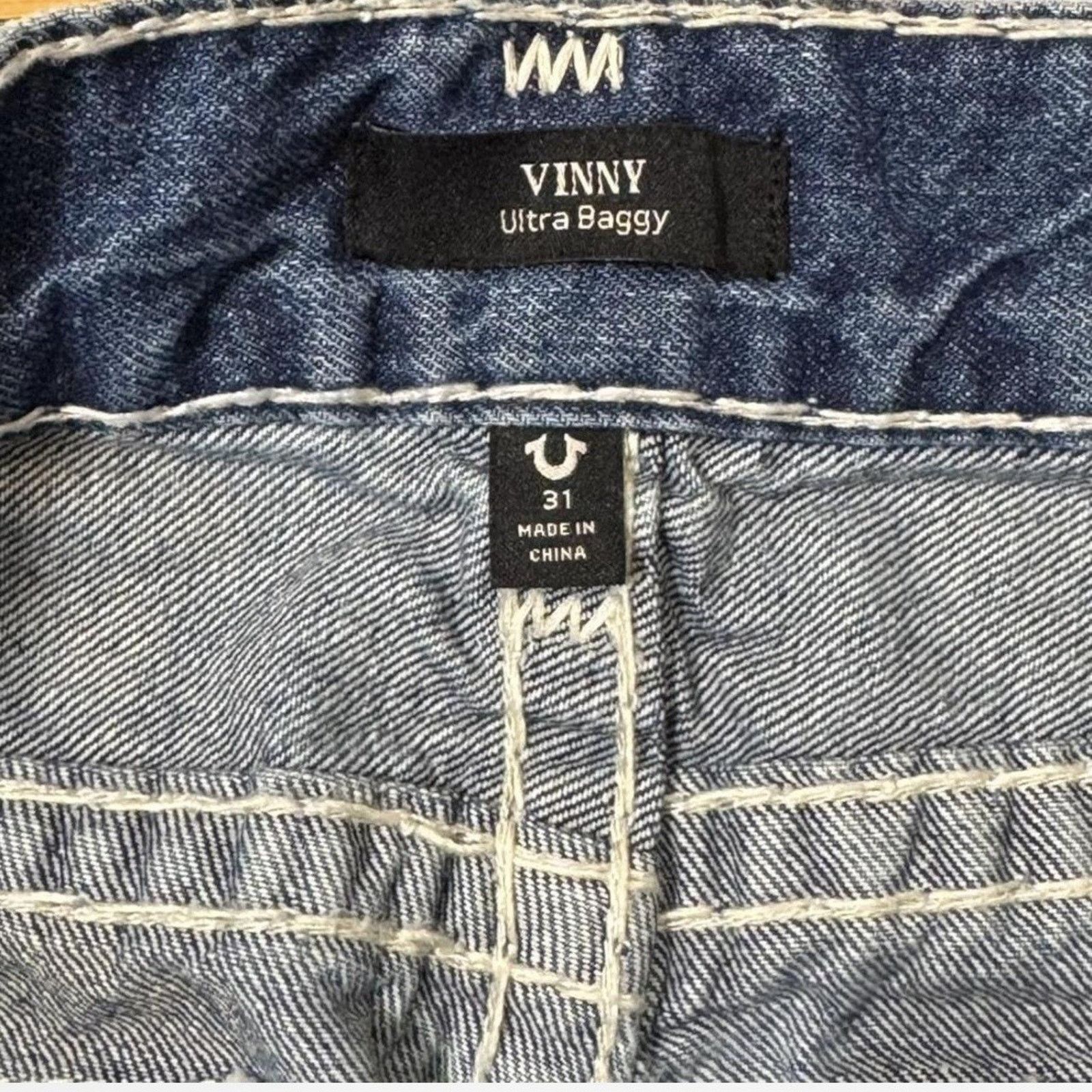 True Religion RARE True Religion Mens Jeans Denim W/ Patches Ultra Baggy Size US 32 / EU 48 - 4 Thumbnail