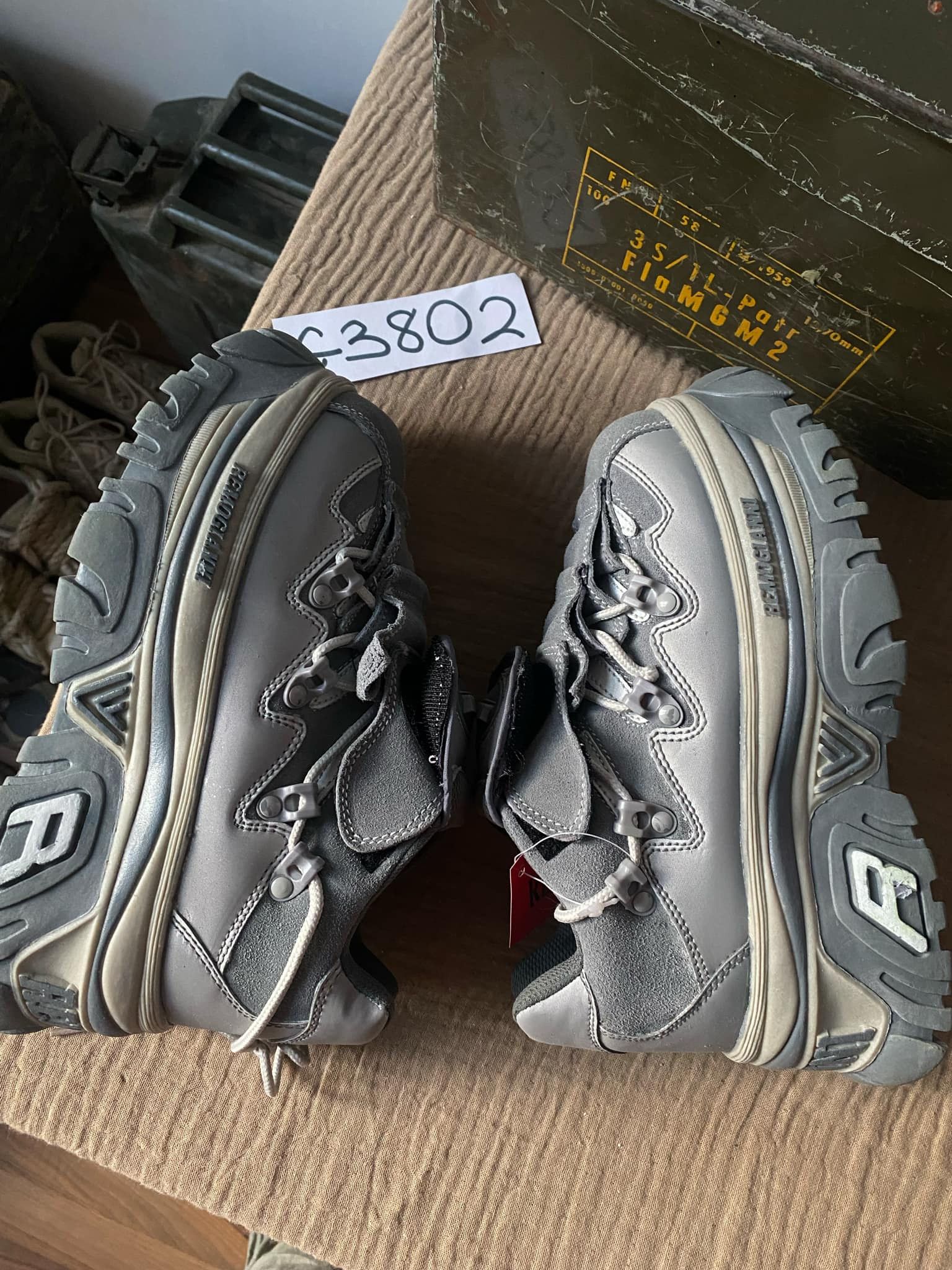 Vintage Raver platforms in size eu38 Size US 8 / IT 38 - 3 Thumbnail