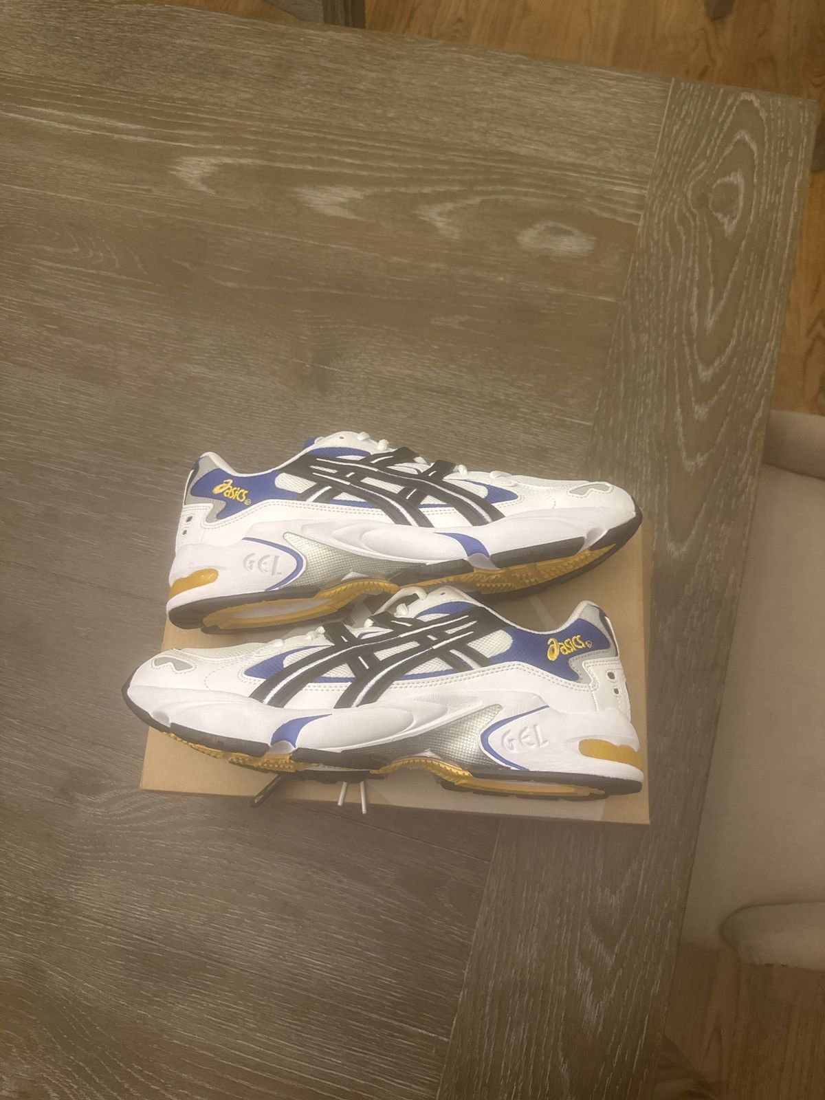 Asics × Kith Asics x kith white & black Size US 11 / EU 44 - 1 Thumbnail