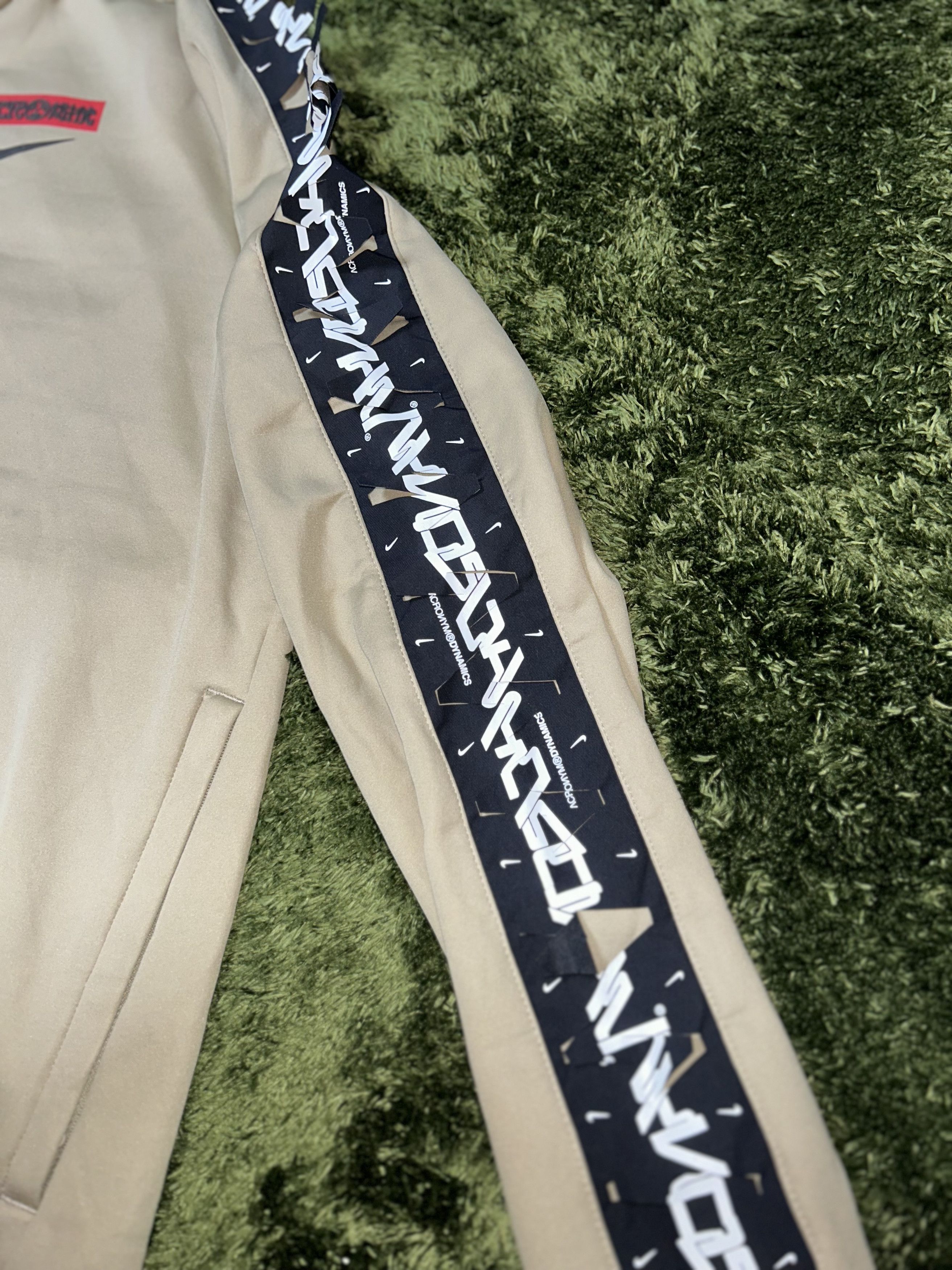 Acronym × Nike [XL] nike X acronym NRG knit track jacket beige asian fit Size US XL / EU 56 / 4 - 3 Thumbnail
