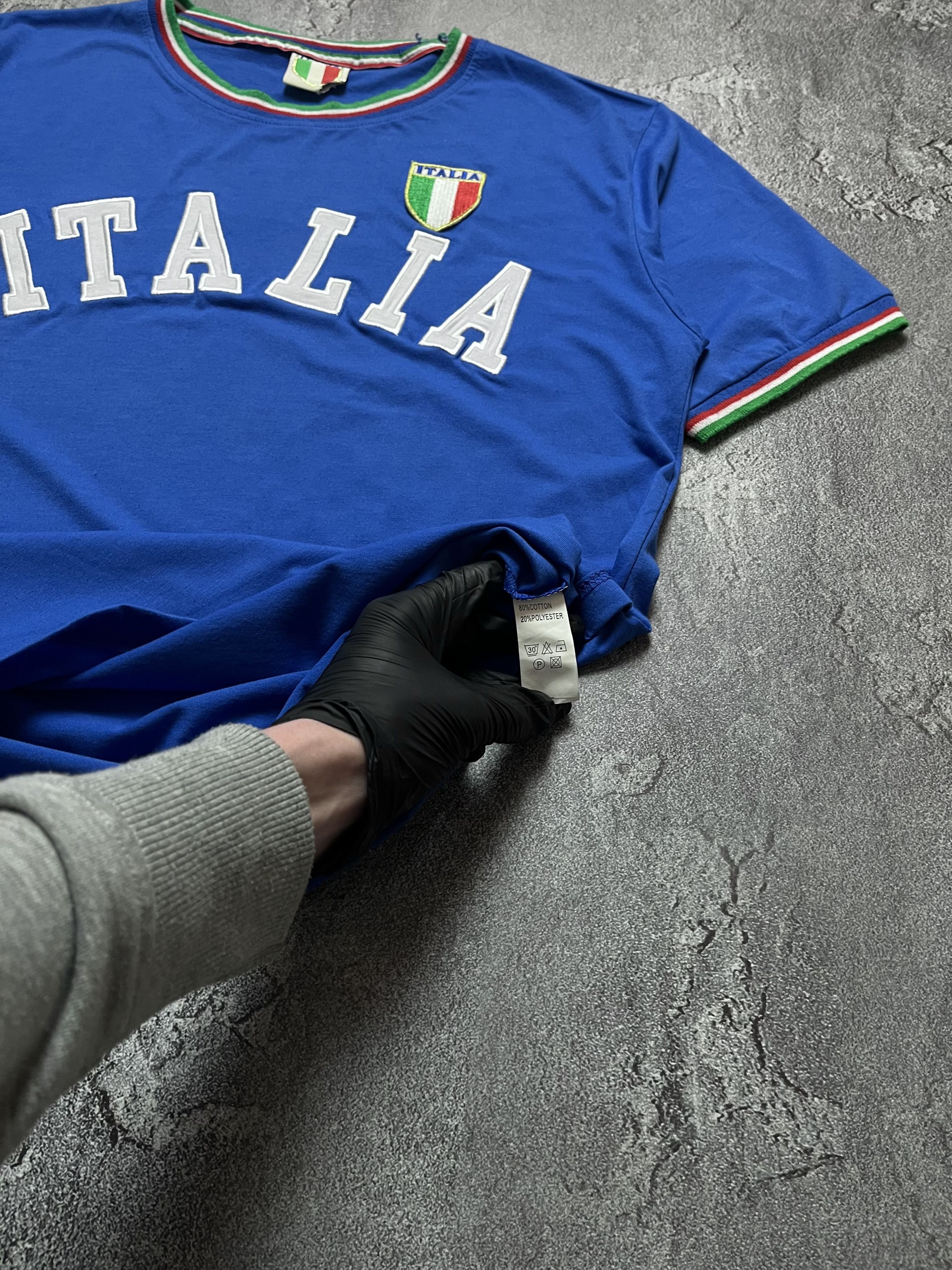 Vintage Vintage Italia Tee National Team Big Logo Y2K Mens XL Size US XL / EU 56 / 4 - 6 Thumbnail