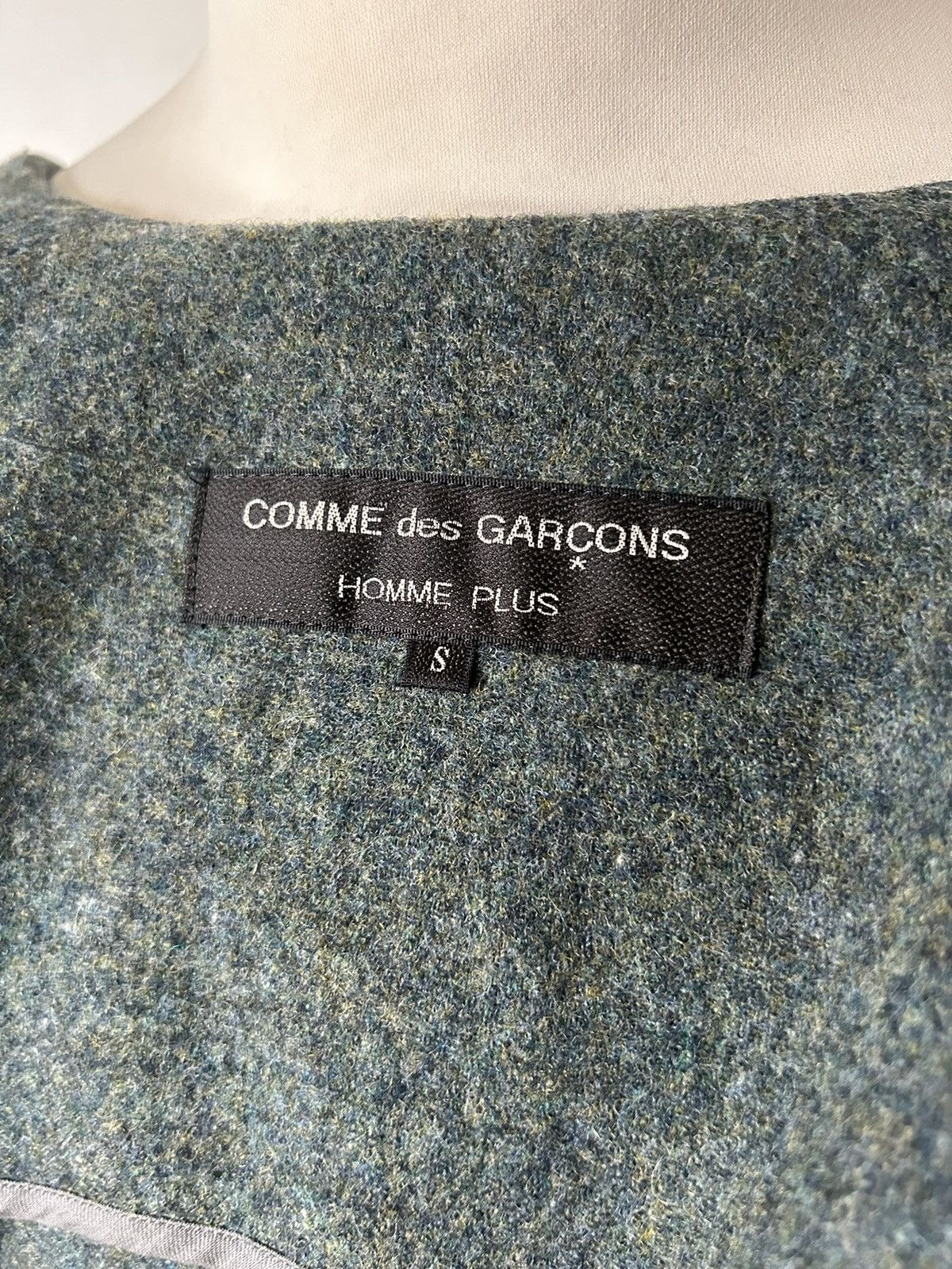 Comme des Garcons Homme Plus CDGH+ AW1995 ‘SLEEP’ COLLARLESS BOILED WOOL JACKET ad1995 Size US S / EU 44-46 / 1 - 8 Thumbnail
