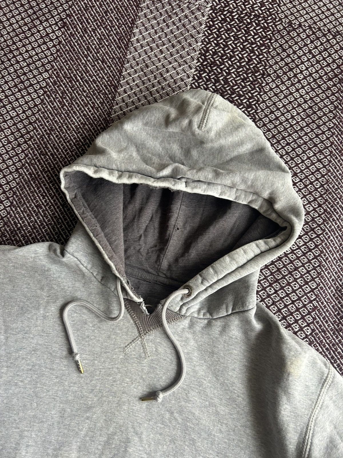Nike Vintage Nike Distressed Faded Hoodie 00s Streetwear Size M Size US M / EU 48-50 / 2 - 10 Thumbnail