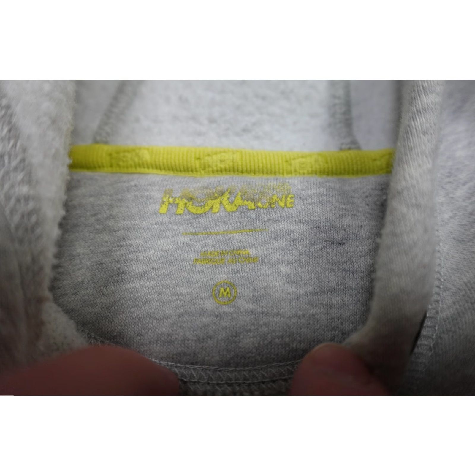 Vintage HOKA ONE ONE Sweatshirt Mens M Gray Fleece Pullover Hooded Pocket Logo Running Pullover Hoodie Jacket Bloodlines? Size US M / EU 48-50 / 2 - 2 Thumbnail
