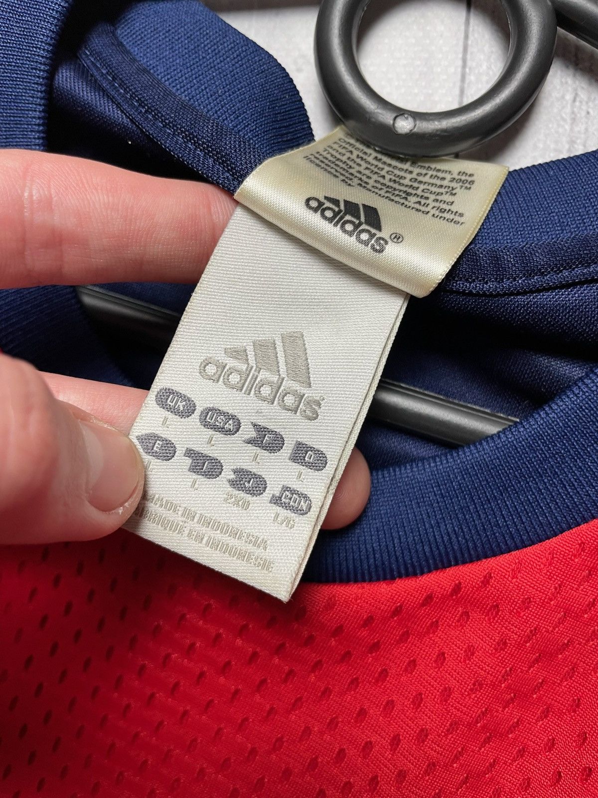 Vintage Vintage England Soccer jersey size L big logo Size US L / EU 52-54 / 3 - 3 Thumbnail