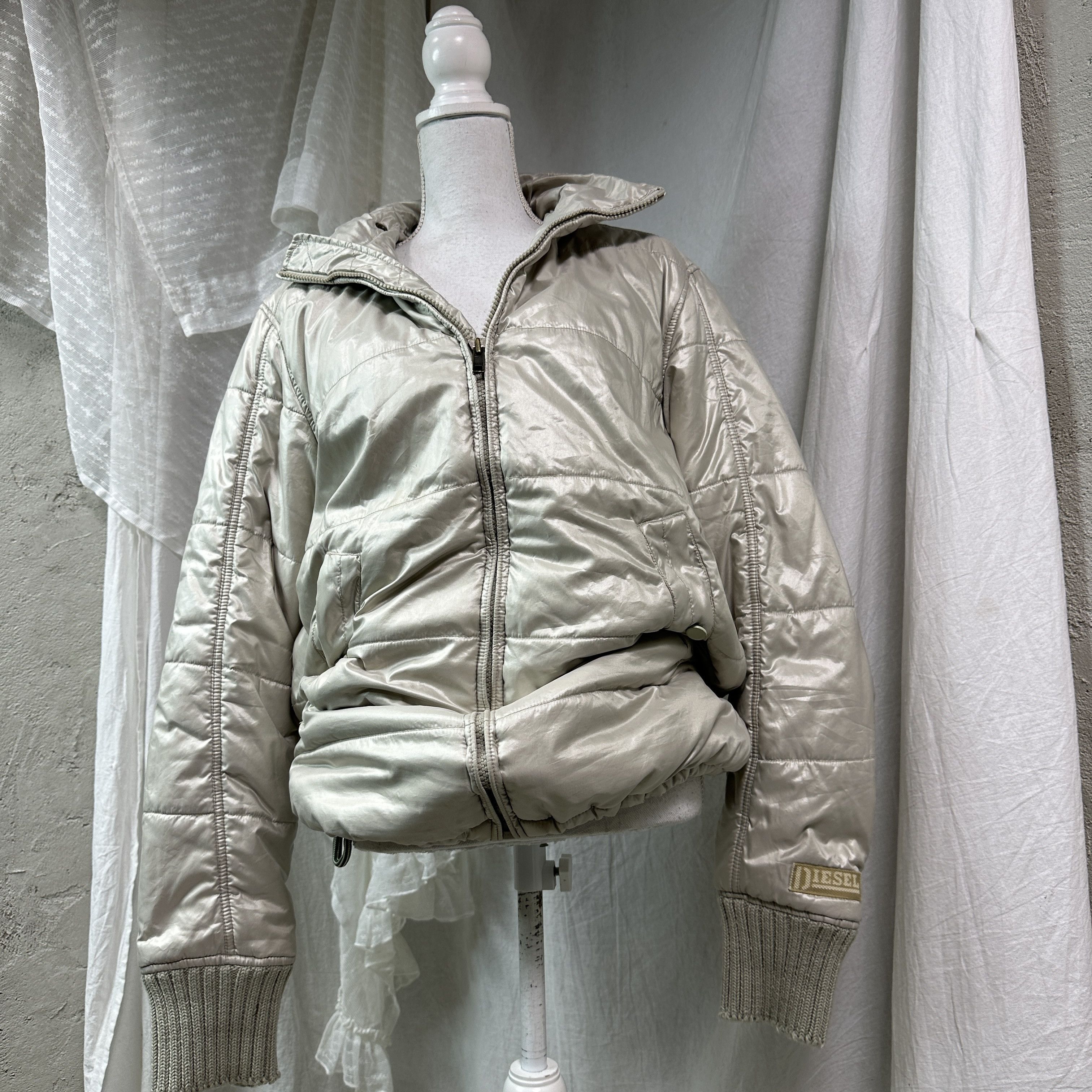 Diesel Vintage Silver Chrome Oversized Diesel Puffer Jacket Y2K Size L / US 10 / IT 46 - 3 Thumbnail