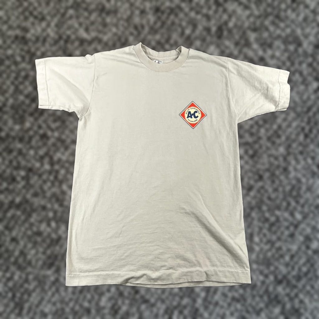 Fruit Of The Loom VINTAGE Allis Chalmers Tractor Shirt Mens M Beige Graphic Tee 90s Agriculture Farm Size US M / EU 48-50 / 2 - 1 Thumbnail