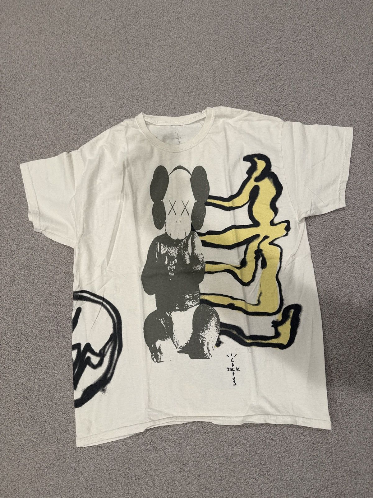 Fragment Design × Kaws × Travis Scott Travis Scott Cactus Jack Kaws For Fragment Tee - Medium Size US M / EU 48-50 / 2 - 1 Thumbnail