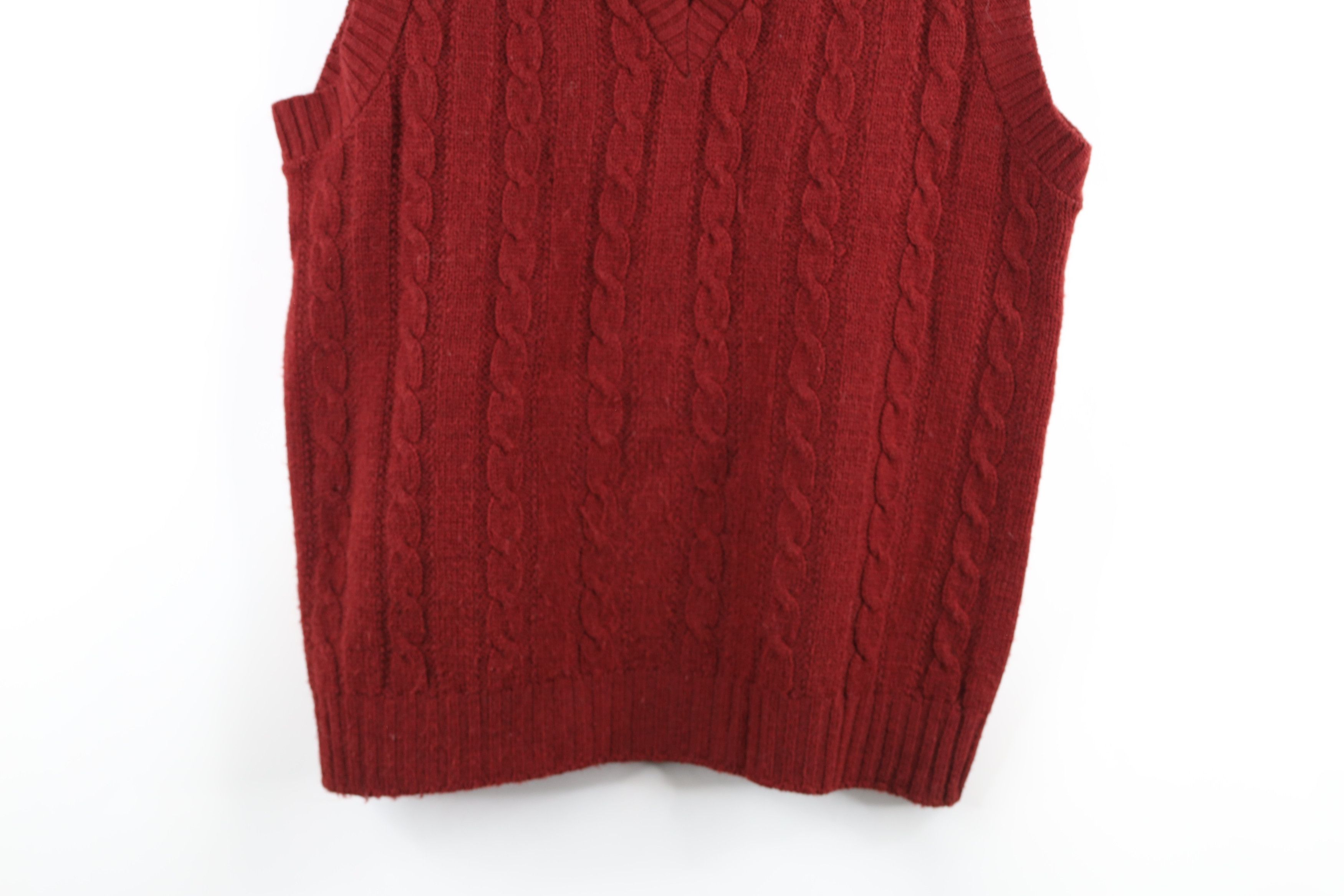 Vintage Vintage 60s 70s Streetwear Knit V-Neck Sweater Vest Red USA Size US L / EU 52-54 / 3 - 3 Thumbnail
