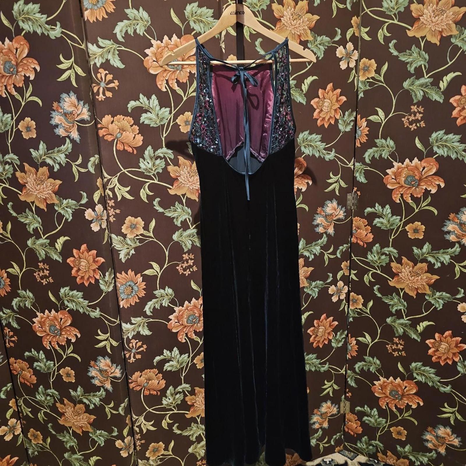 Other Women's Beaded and Velvet Dark Green Dress Size M / US 6-8 / IT 42-44 - 6 Thumbnail
