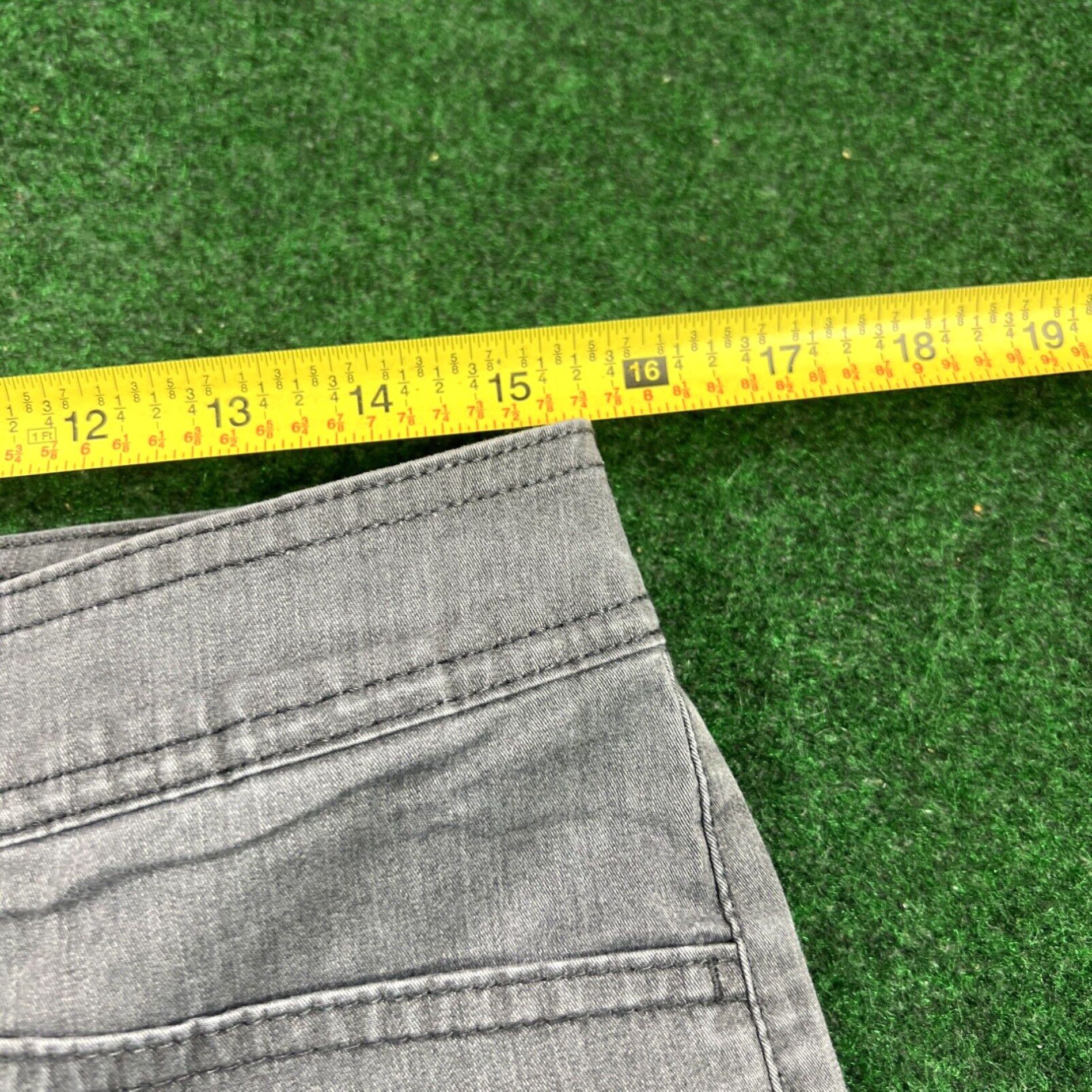 Gloria Vanderbilt Gloria Vanderbilt MONA Size 8 Petite Gray Straight Leg Dress Women's Pants Size 30" / US 8 / IT 44 - 6 Thumbnail