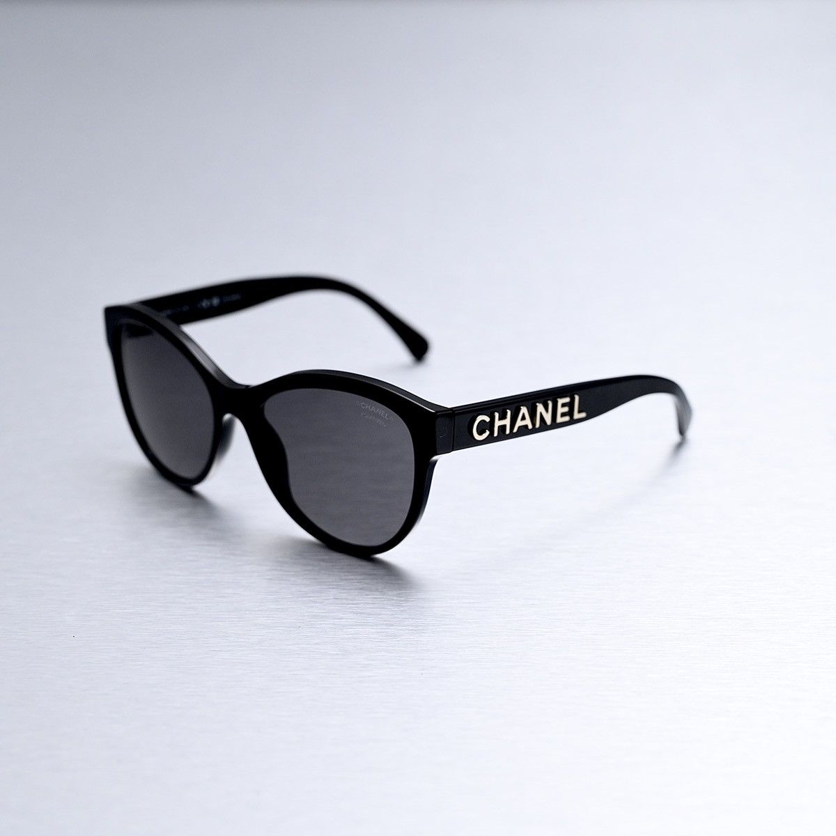 Chanel CHANEL 0CH5458 C622T8 SUNGLASSES Size ONE SIZE - 1 Thumbnail