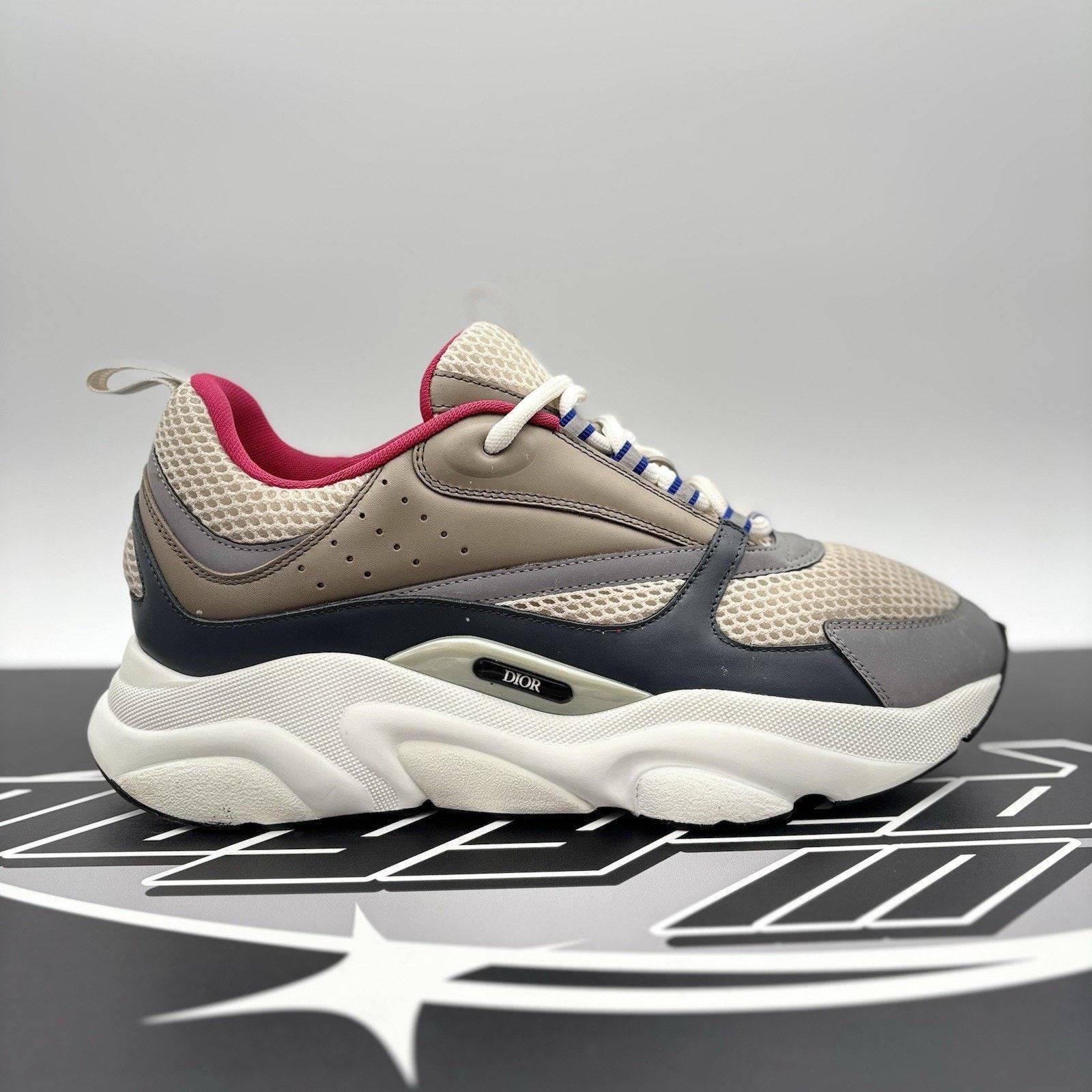 Dior Size 43 (10 US) - Dior B22 ' Beige, Pink ' | GREAT CONDITION Size US 10 / EU 43 - 2 Thumbnail
