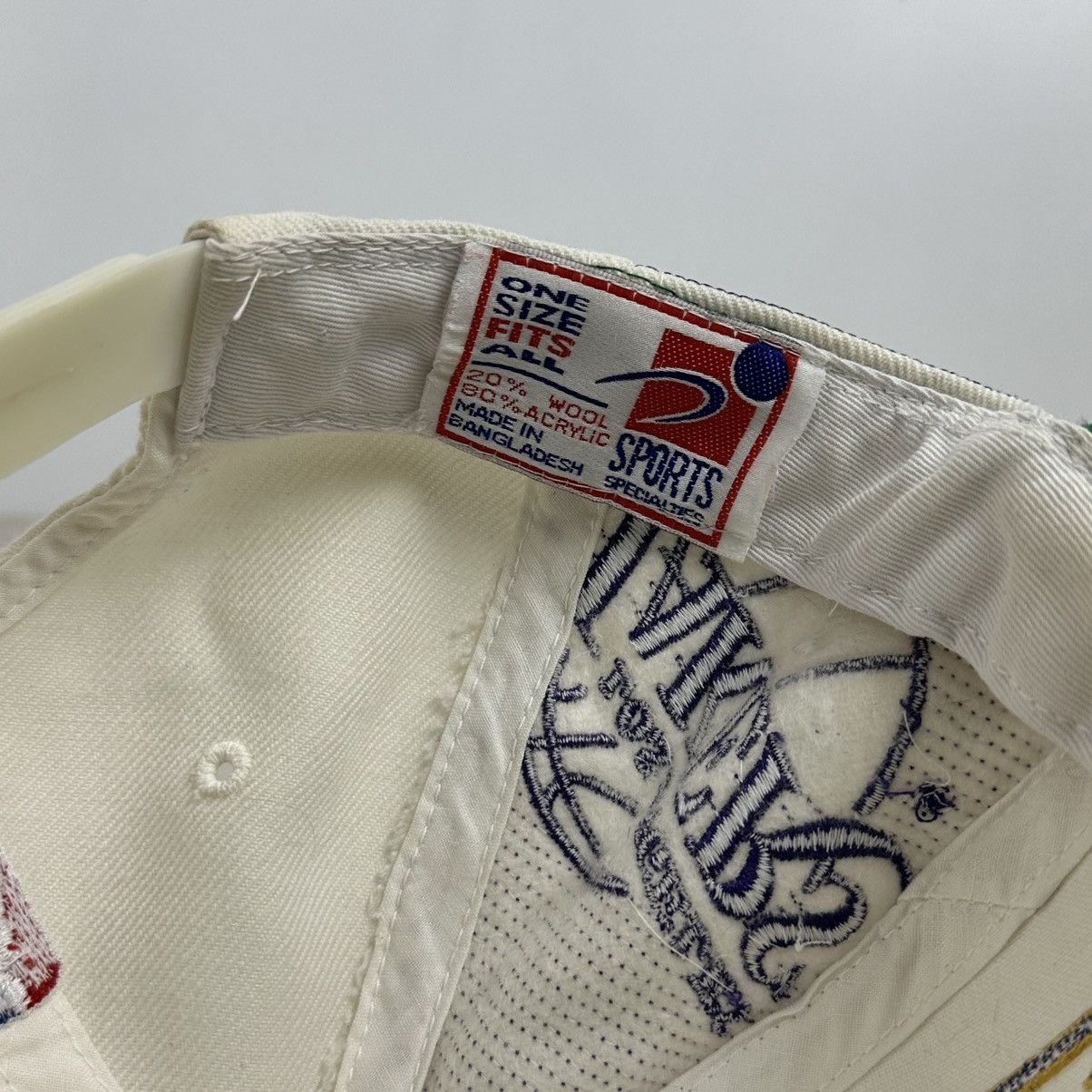 Vintage Vintage 90s Los Angeles Lakers Laser Sports Specialties Hat Size ONE SIZE - 6 Thumbnail