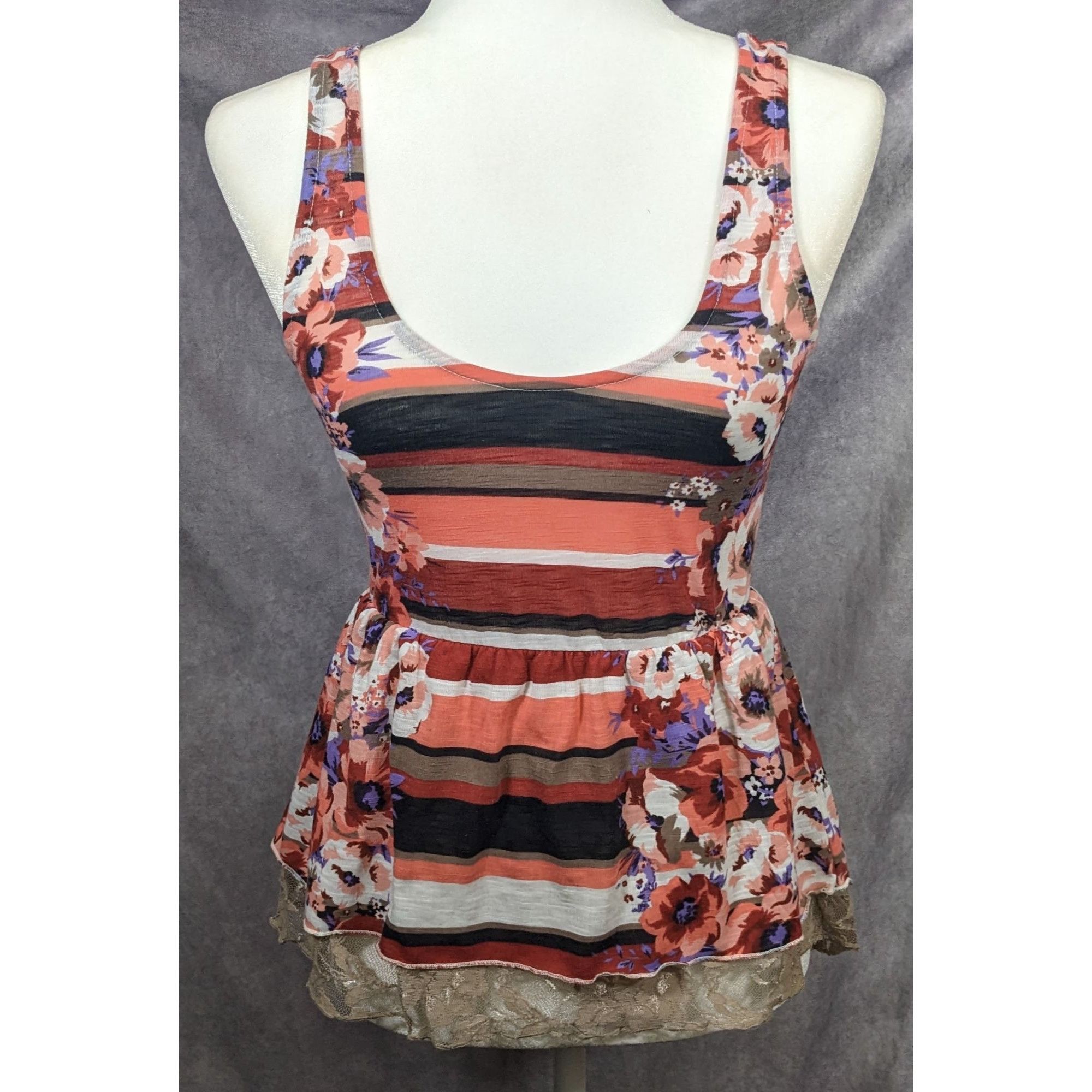 American Rag American Rag Floral Striped Lace Trim Peplum Top Size XS / US 0-2 / IT 36-38 - 4 Thumbnail