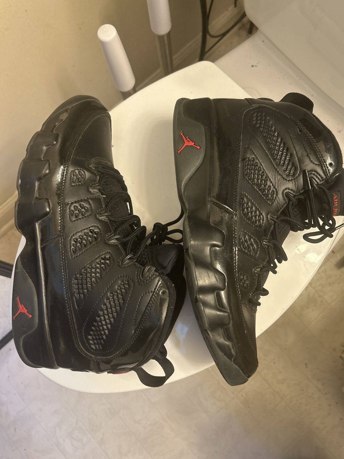 Jordan Brand Bred 9s Size US 11 / EU 44 - 5 Thumbnail