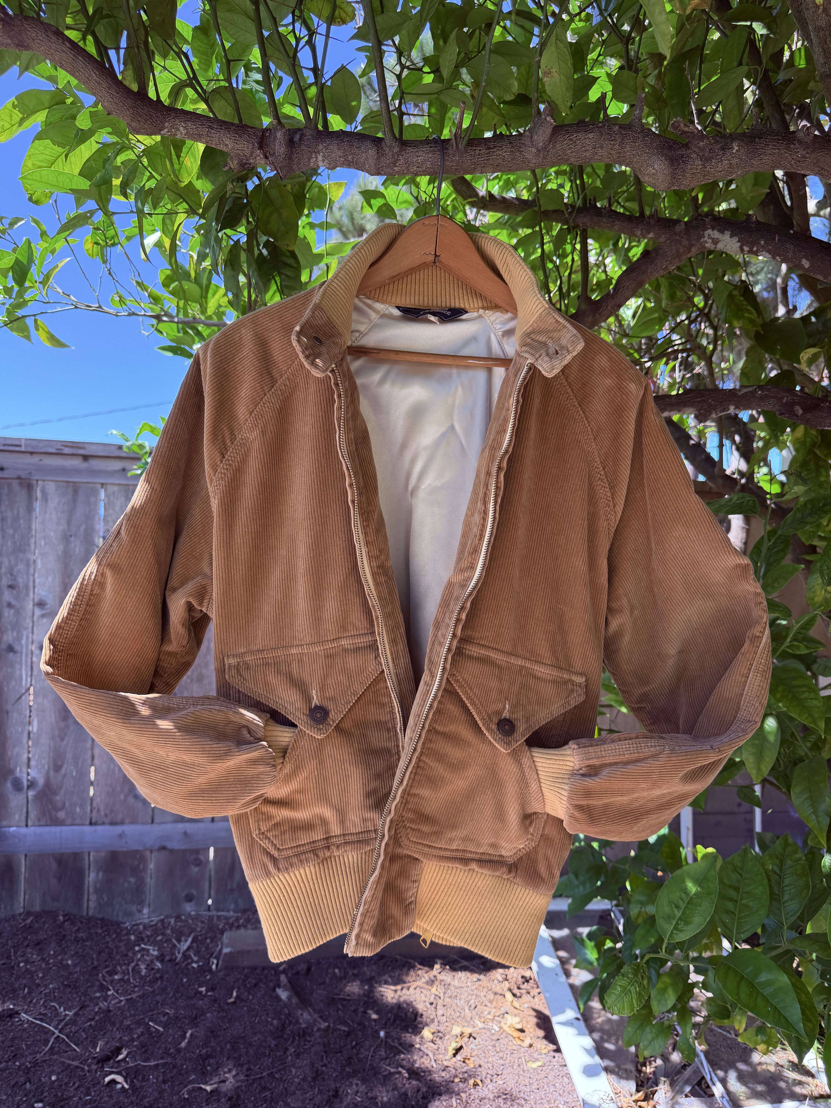 Levi's Vintage Clothing Levi's Vintage Clothing LVC Fresh Produce Cord Bomber Small Size US S / EU 44-46 / 1 - 1 Thumbnail
