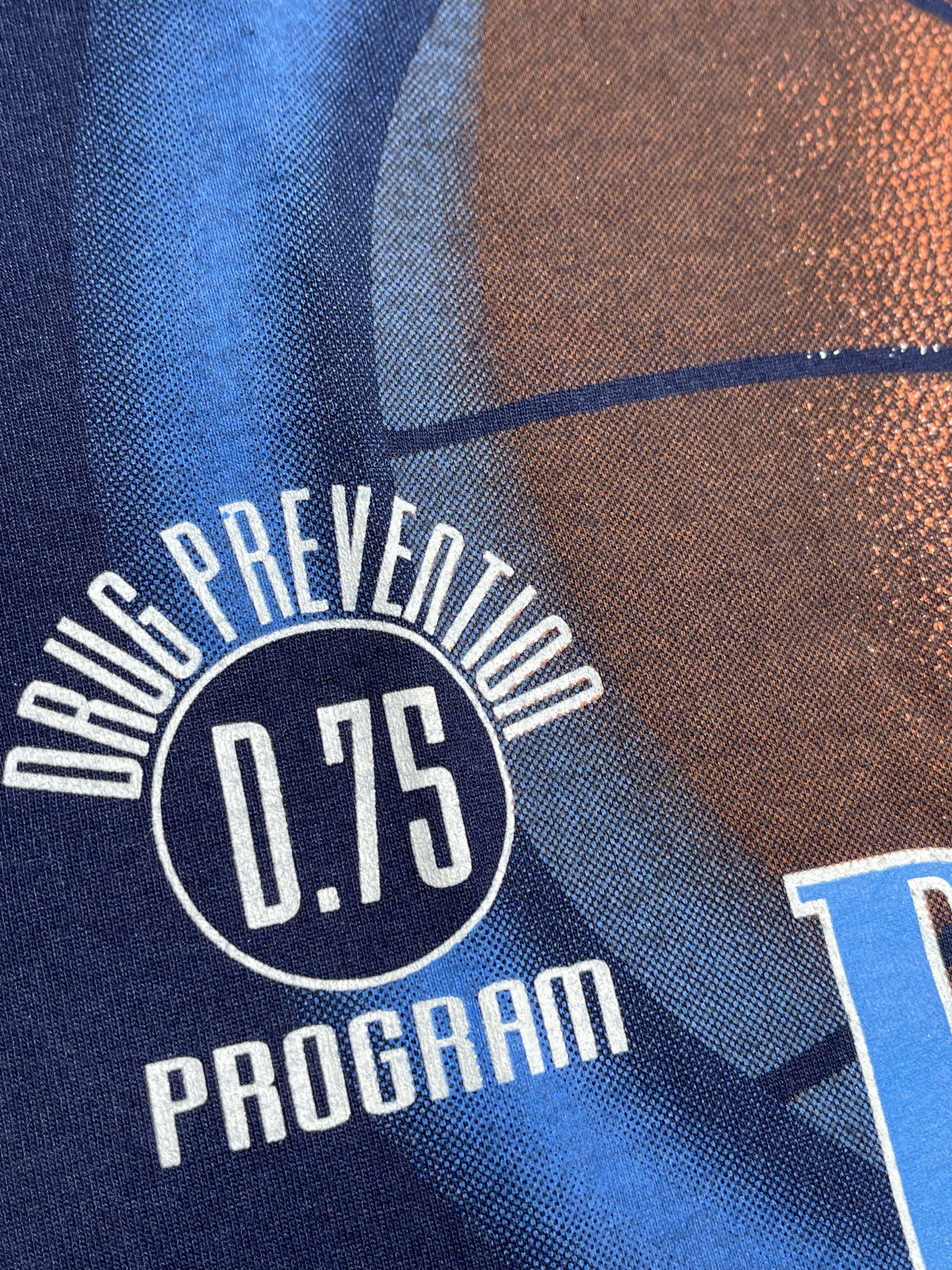 D.A.R.E × Velva Sheen × Vintage 1990's DARE Drug Prevention 3D Emblem Basketball T-Shirt Size US XL / EU 56 / 4 - 6 Thumbnail