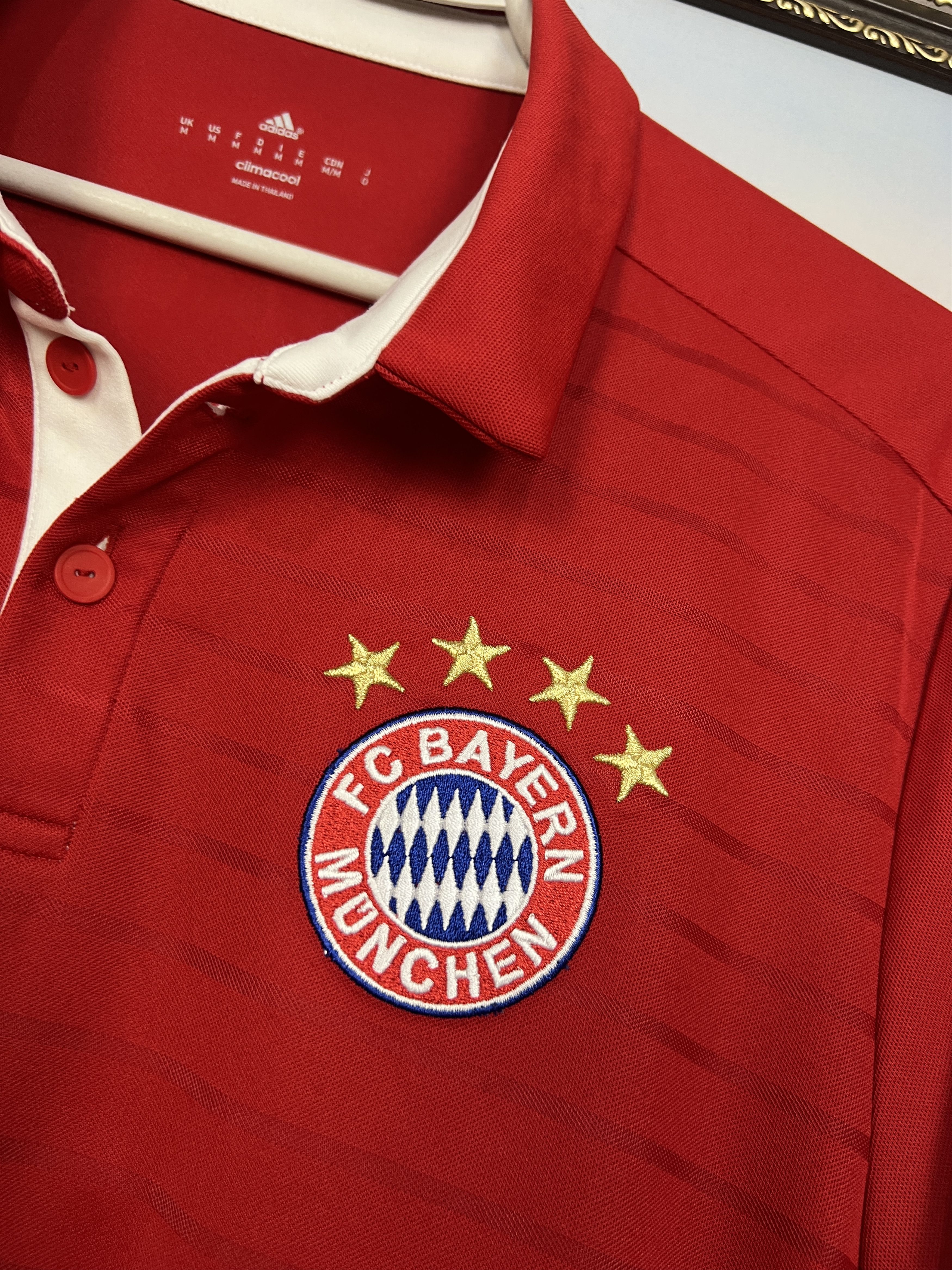 Adidas Bayern Munich Home football shirt 2016 Soccer Adidas Size US M / EU 48-50 / 2 - 4 Thumbnail