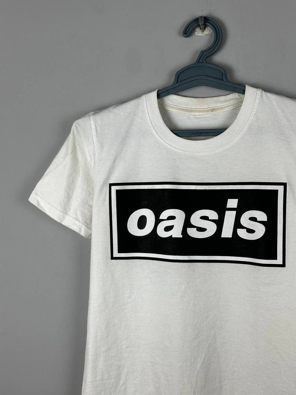 Band Tees Vintage Oasis T Shirt Box Logo Britpop Band Tee Size US S / EU 44-46 / 1 - 3 Thumbnail