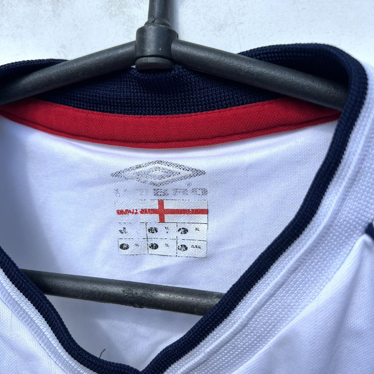 Umbro Vintage England 2001 2003 Home Soccer Jersey Football Shirt Size US XL / EU 56 / 4 - 2 Thumbnail