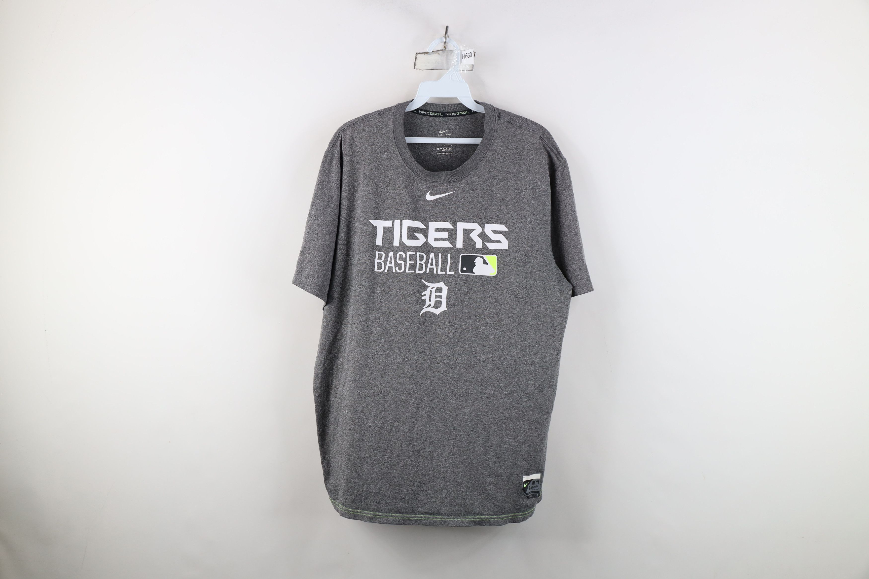 Nike Nike Baseball Center Swoosh Detroit Tigers T-Shirt Gray Size US L / EU 52-54 / 3 - 1 Thumbnail