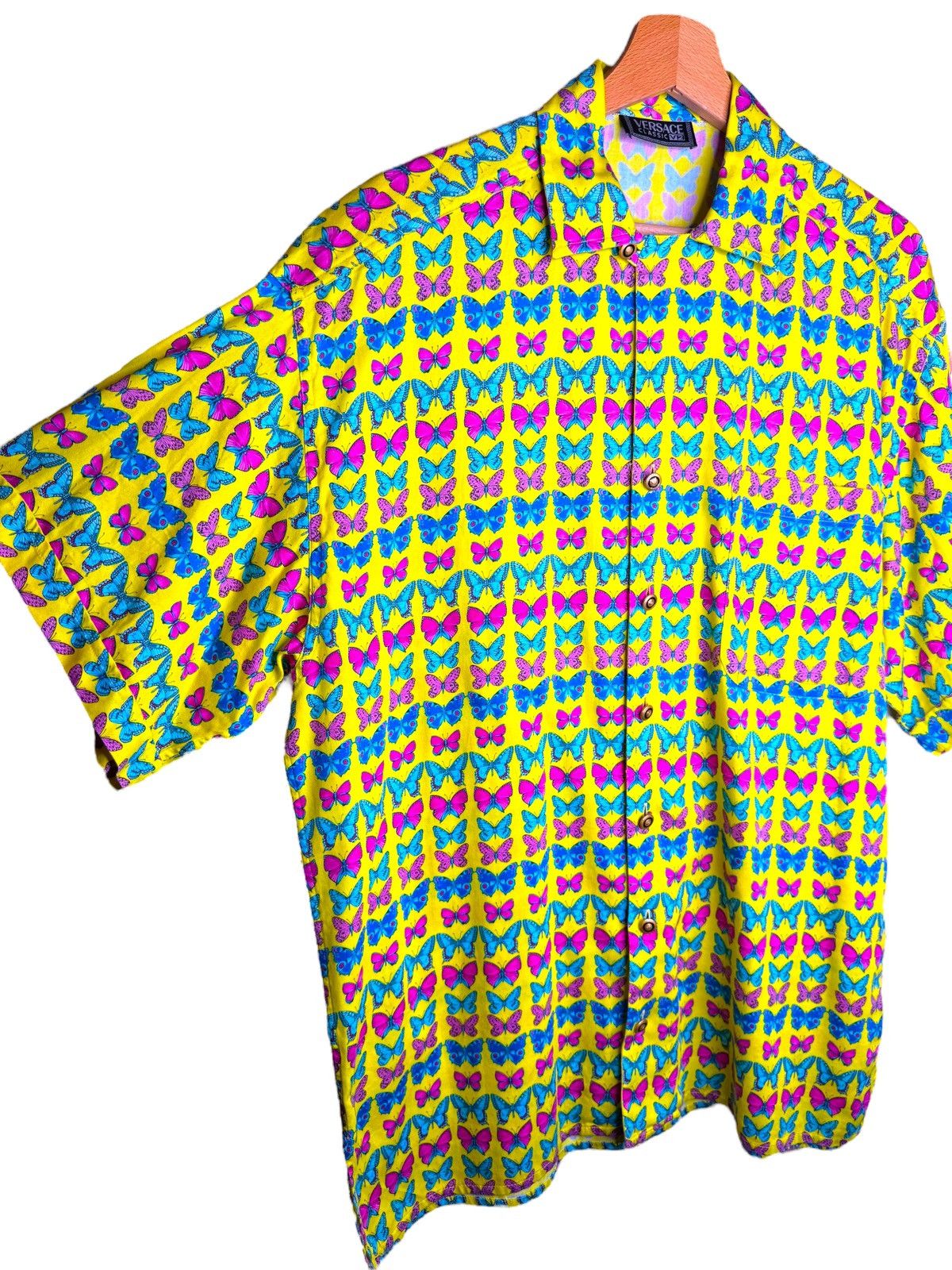 Versace Gianni Versace V2 Vintage Butterfly Shirt Yellow S Size US S / EU 44-46 / 1 - 7 Thumbnail